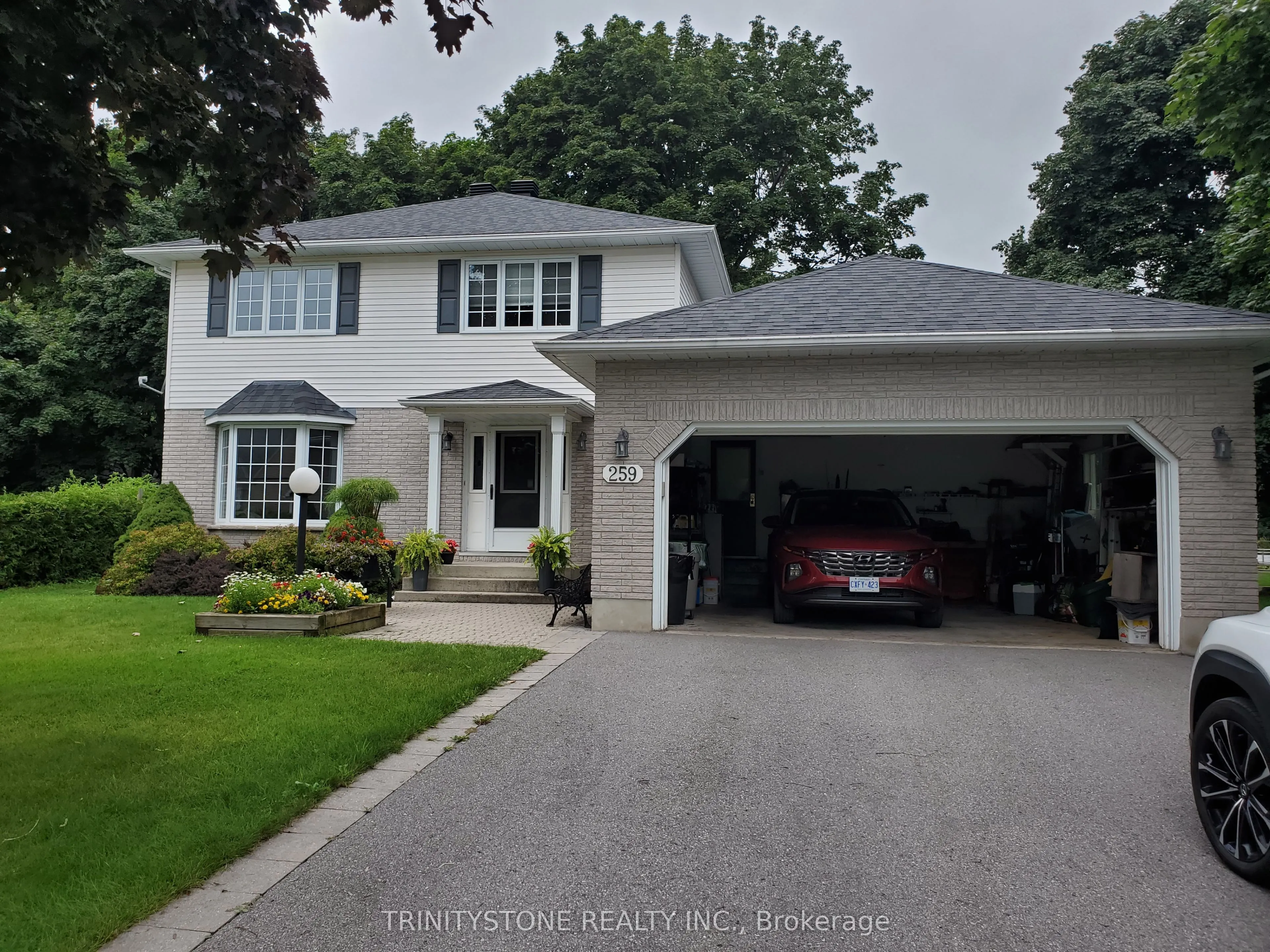 Detached Home For Sale | X12958442