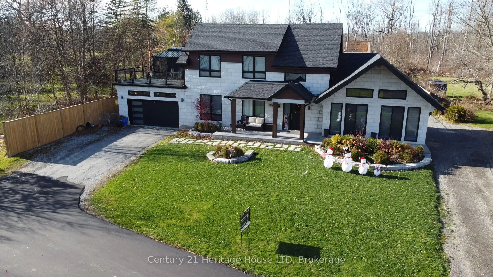Detached Home For Sale | X12959378