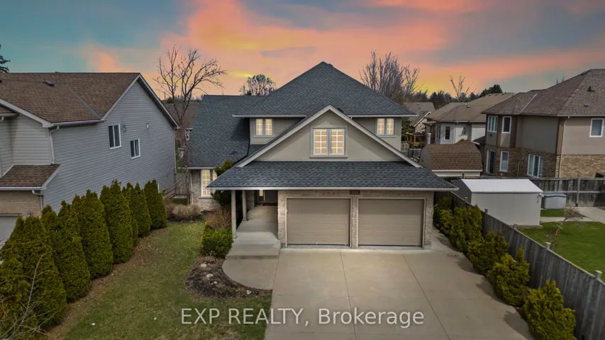 8233  Costabile  Drive, Niagara Falls, ON L2H 3L2