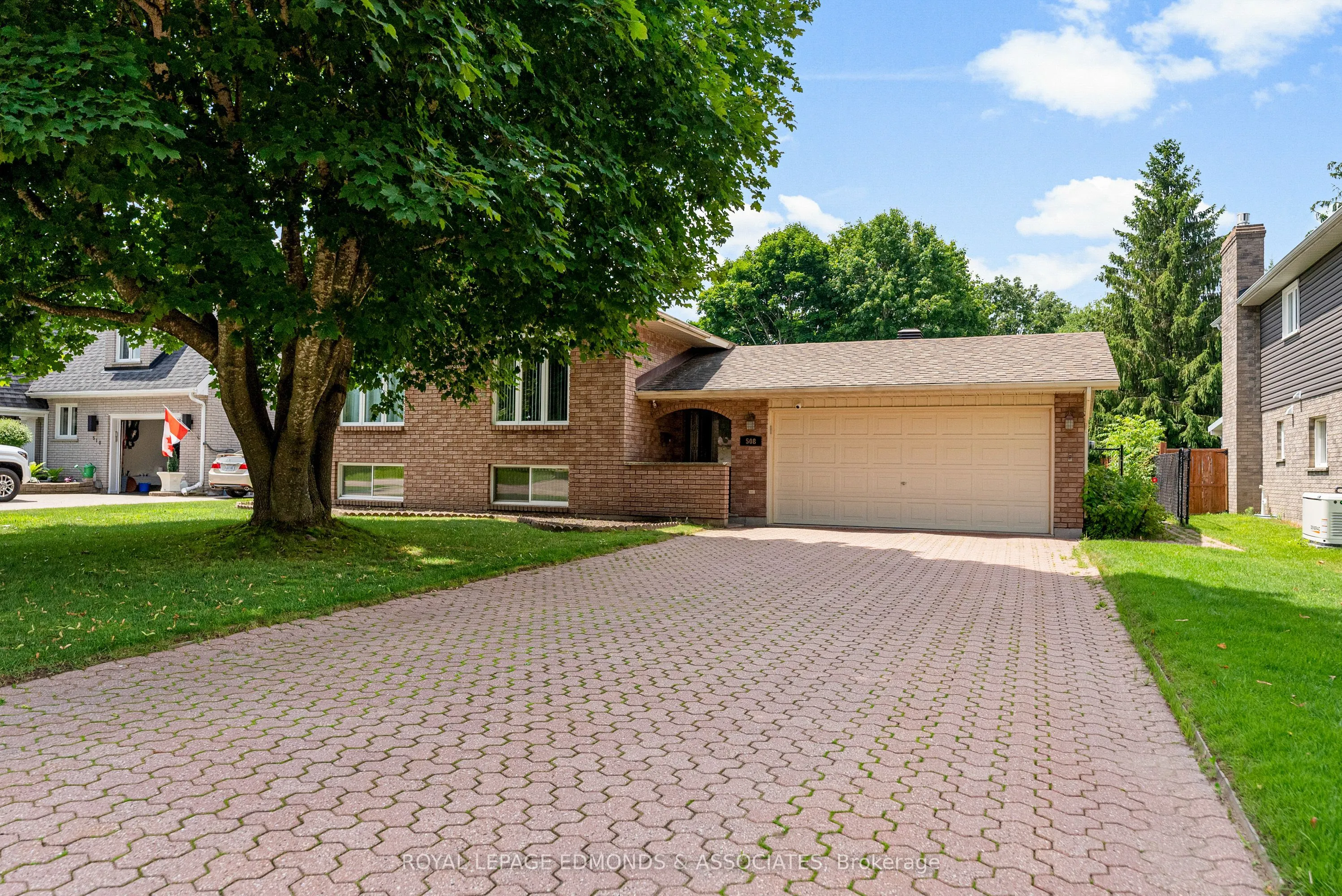 Detached Home For Sale | X12960828