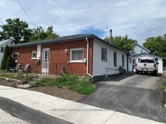 Detached Home For Sale | X12961800