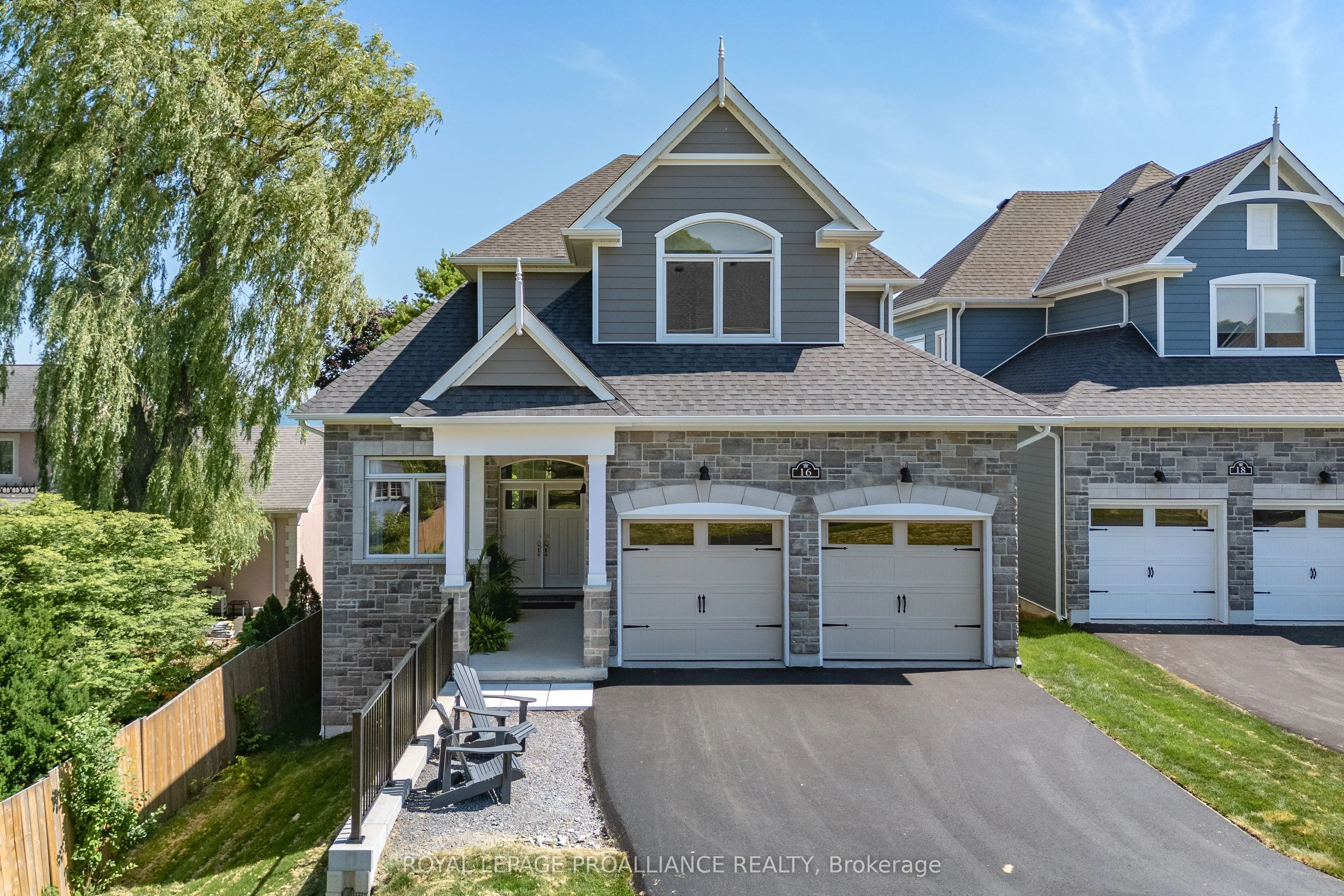 Detached Home For Sale | X12961818