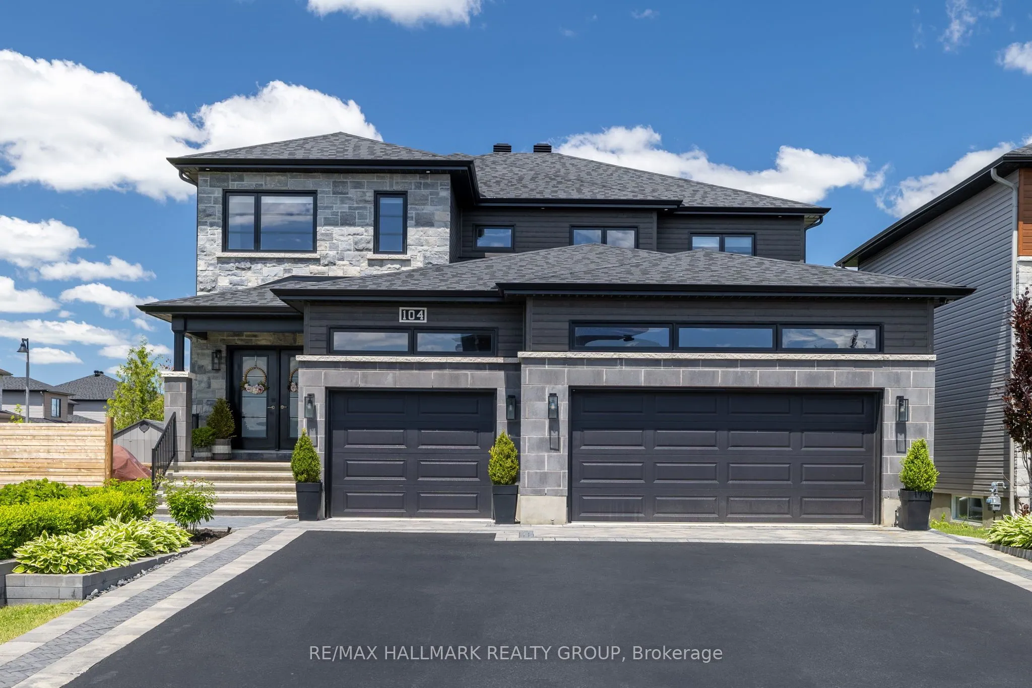 Detached Home For Sale | X12967564