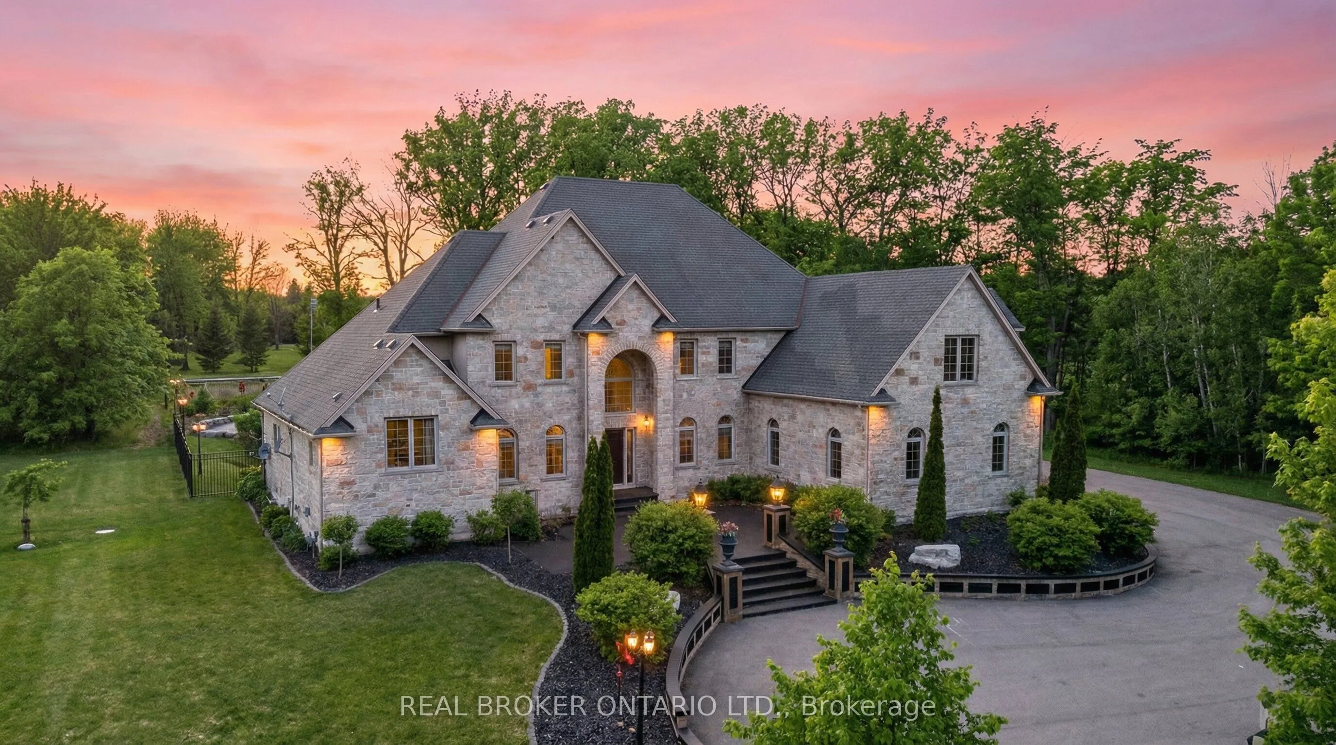 Detached Home For Sale | X12971408
