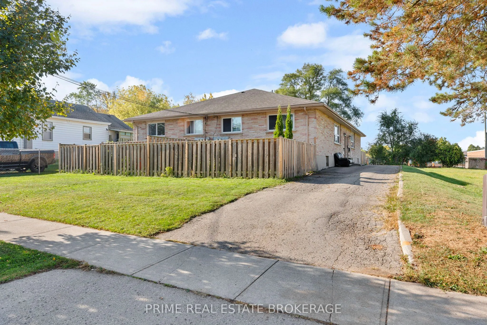 Multiplex For Sale | X12971596