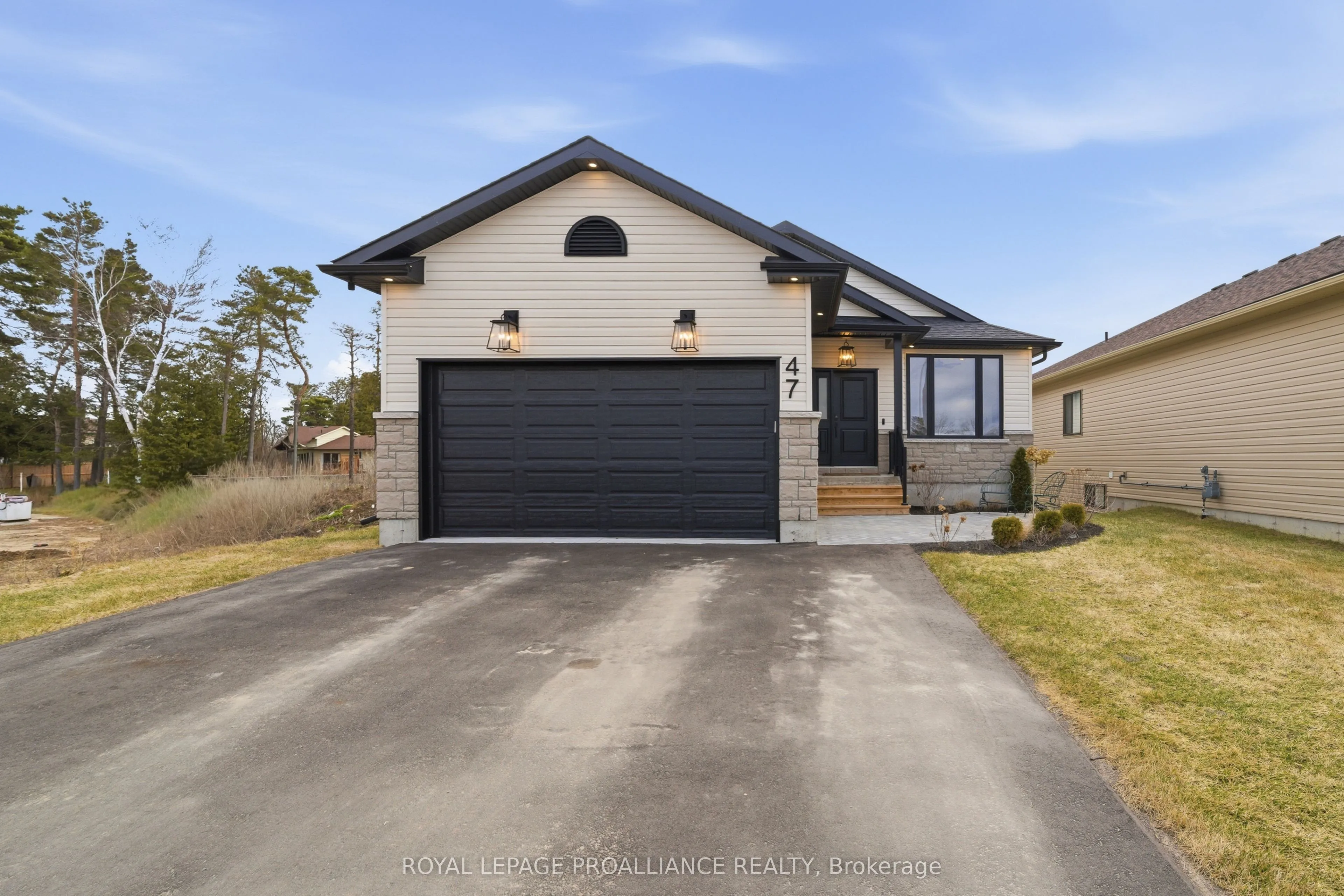 Detached Home For Sale | X12971794