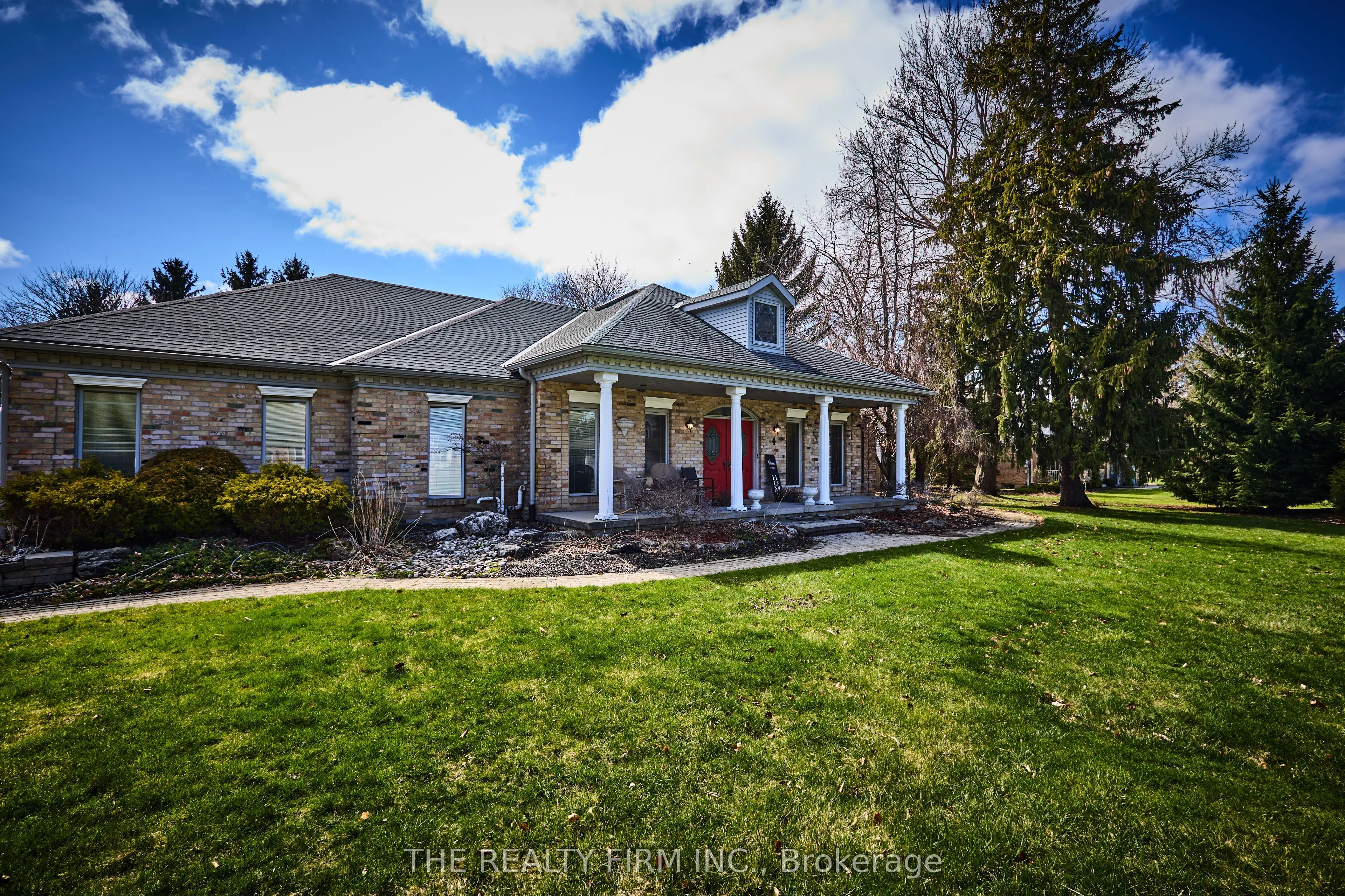 Detached Home For Sale | X12972262
