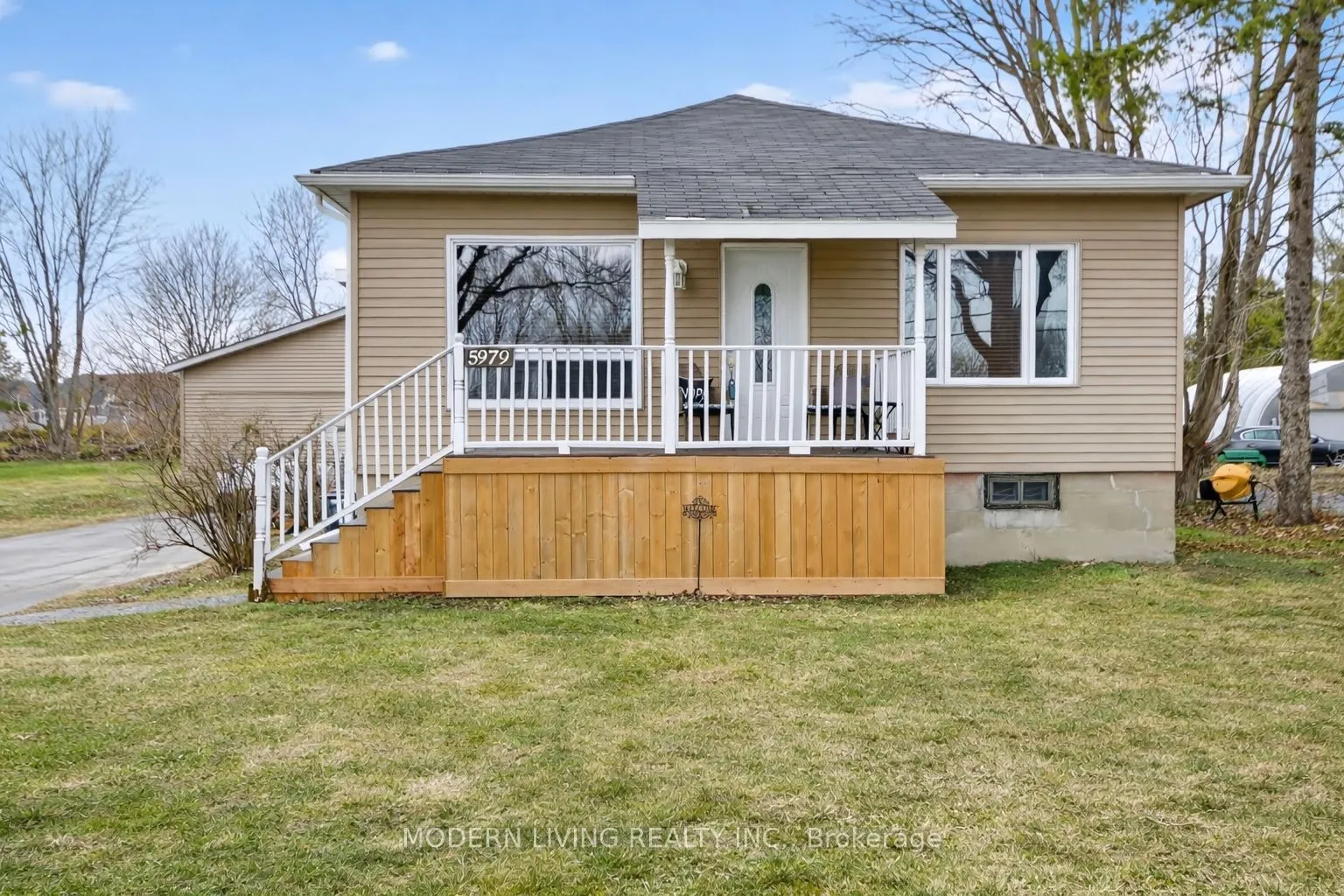 Detached Home For Sale | X12972842