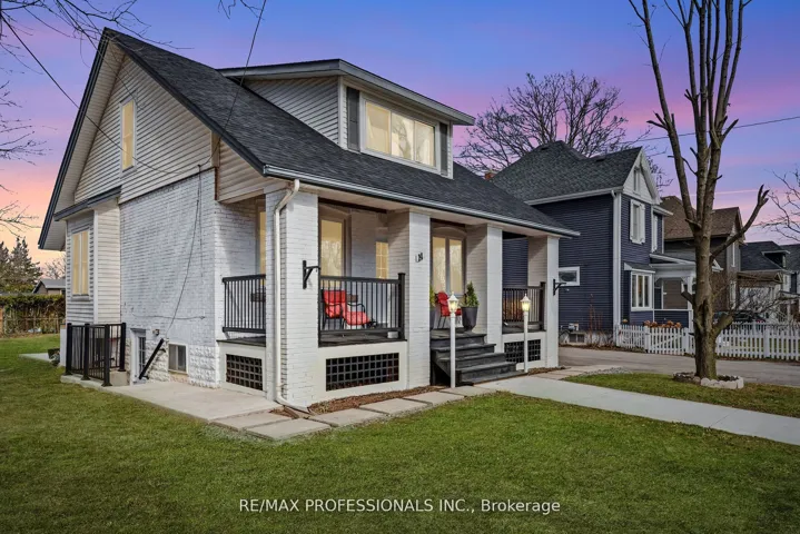14  Kidd  Avenue, Grimsby, ON L3M 3S3