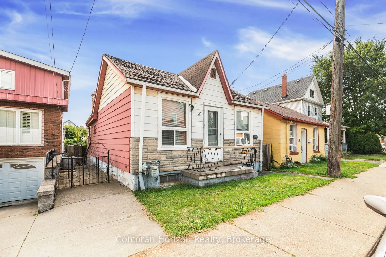 Detached Home For Sale | X12973568