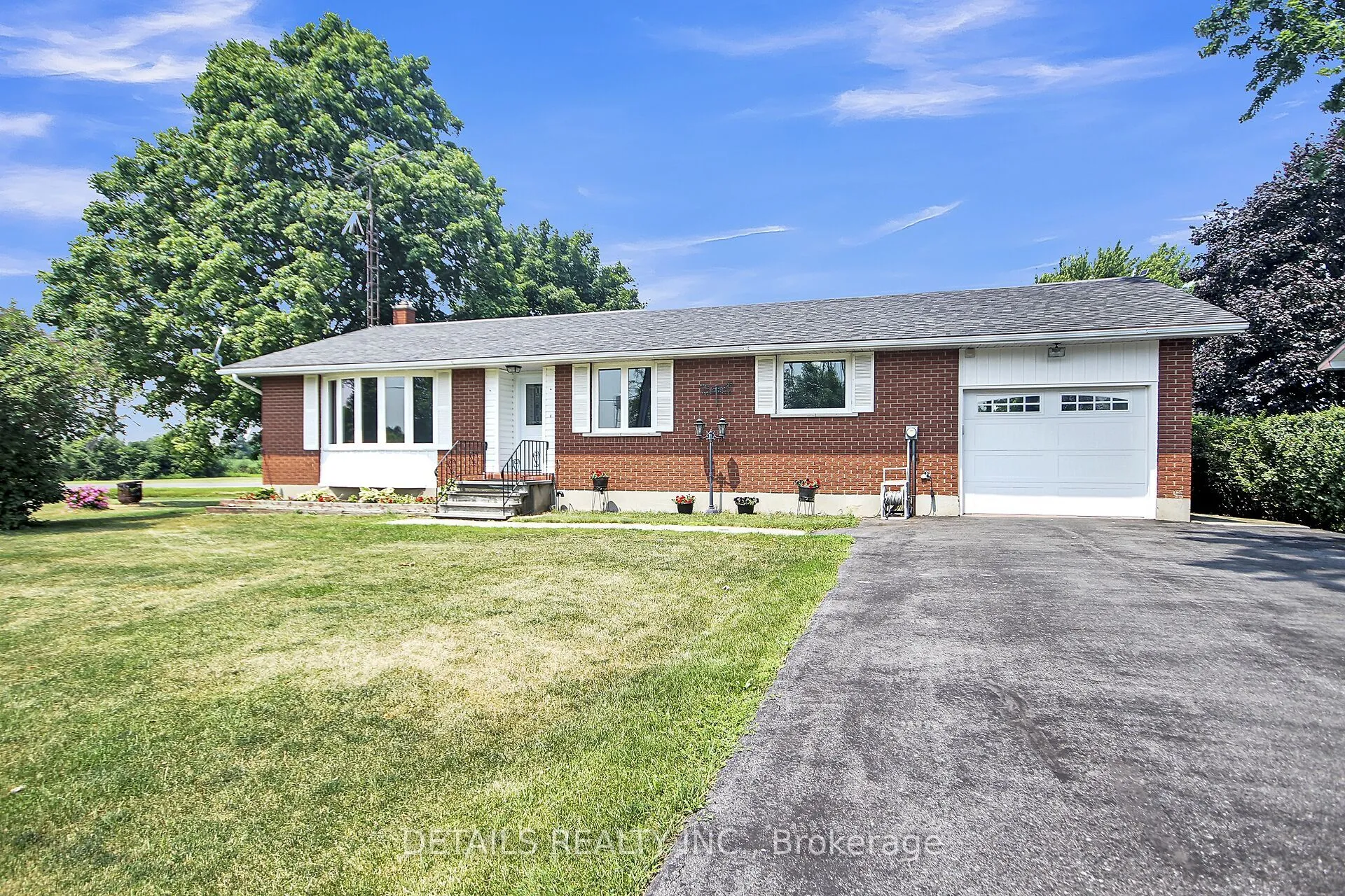 Detached Home For Sale | X12975074