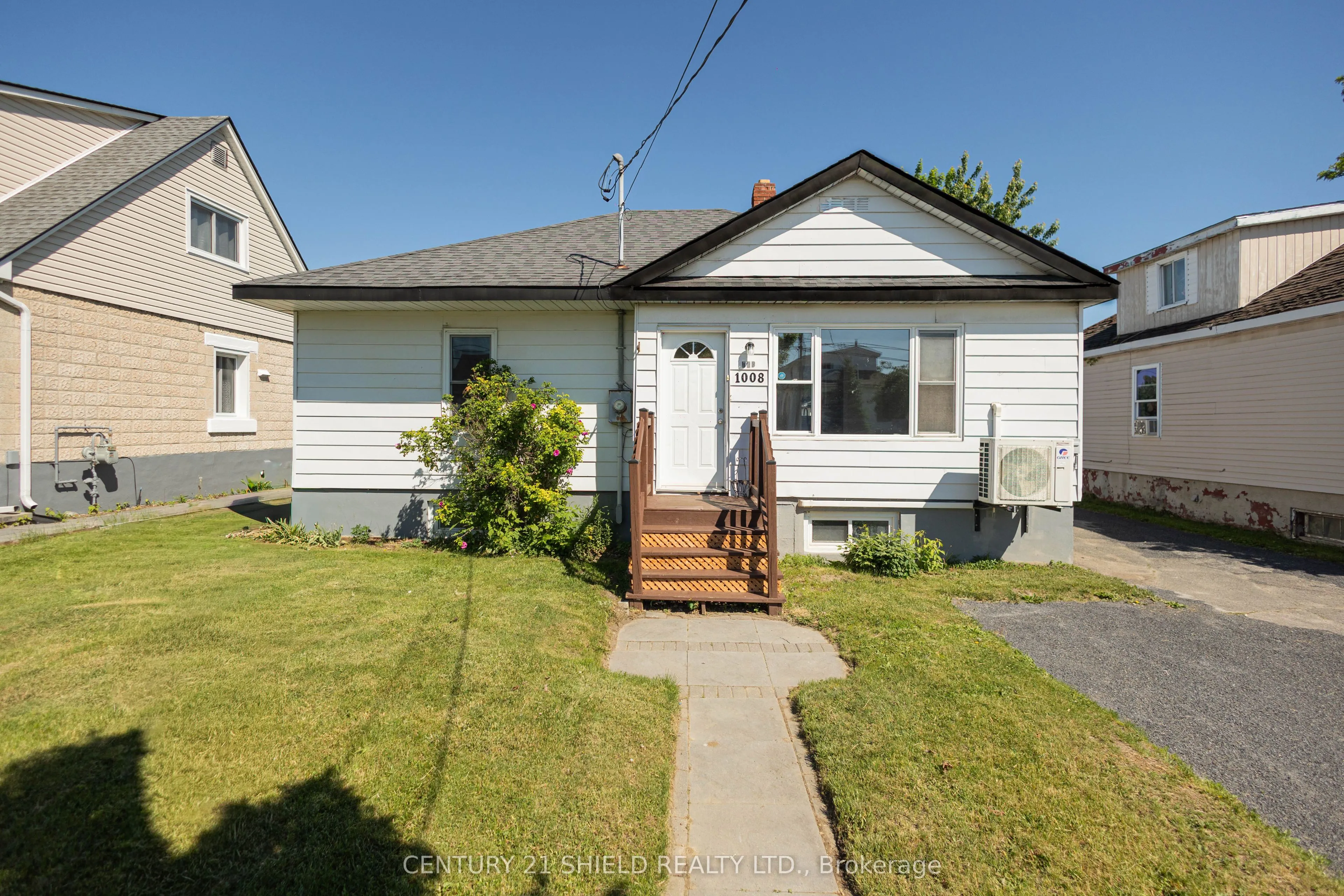Detached Home For Sale | X12975182
