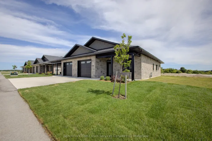 65 Cavalier Crescent, Huron-kinloss, ON N0G 2R0