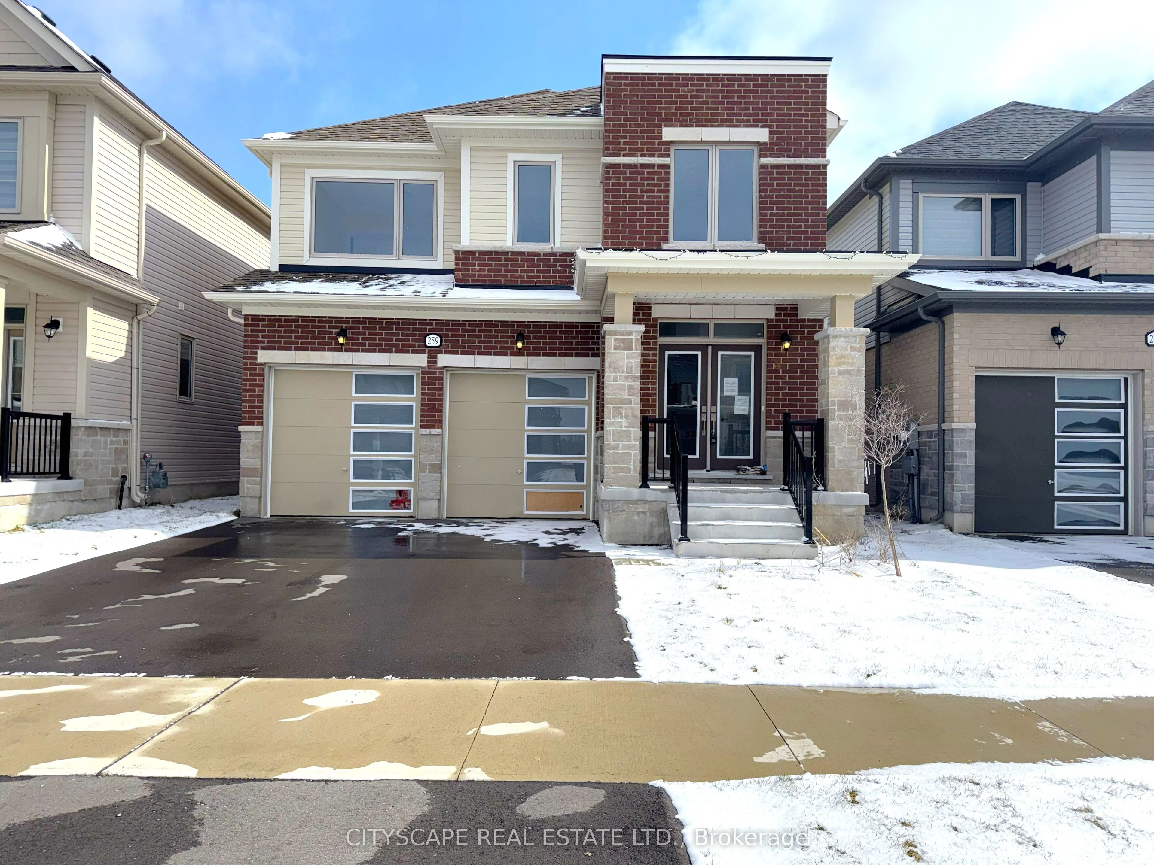 Detached Home For Sale | X12980840