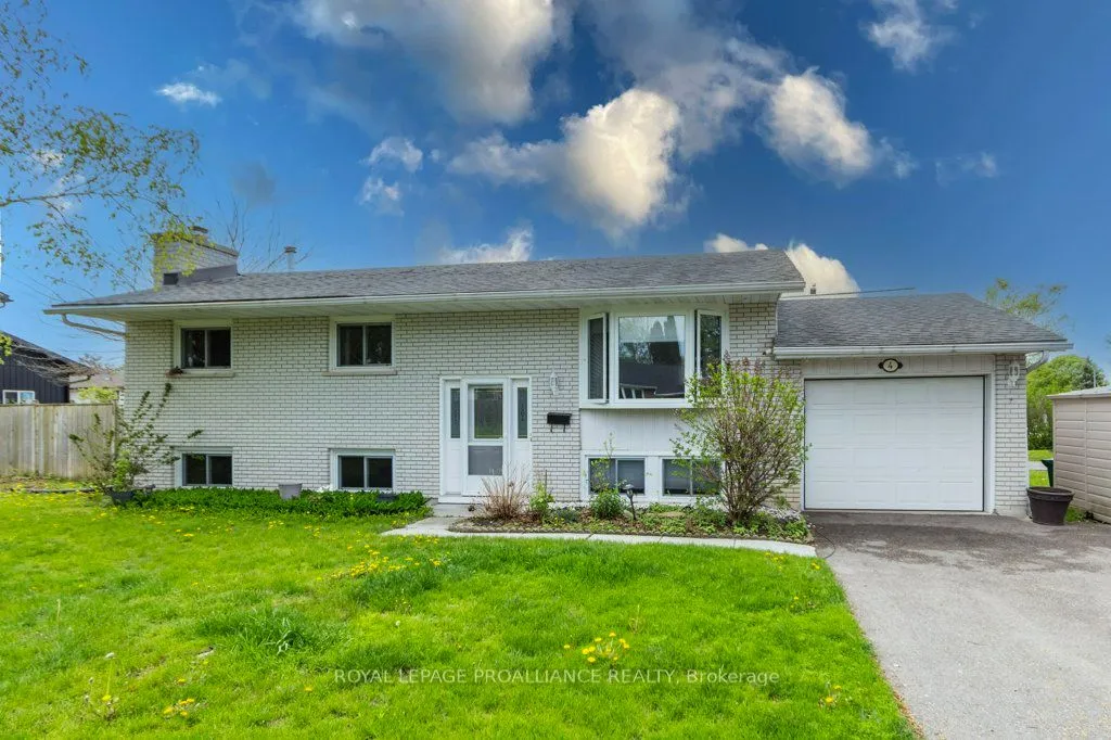 Detached Home For Sale | X12981374