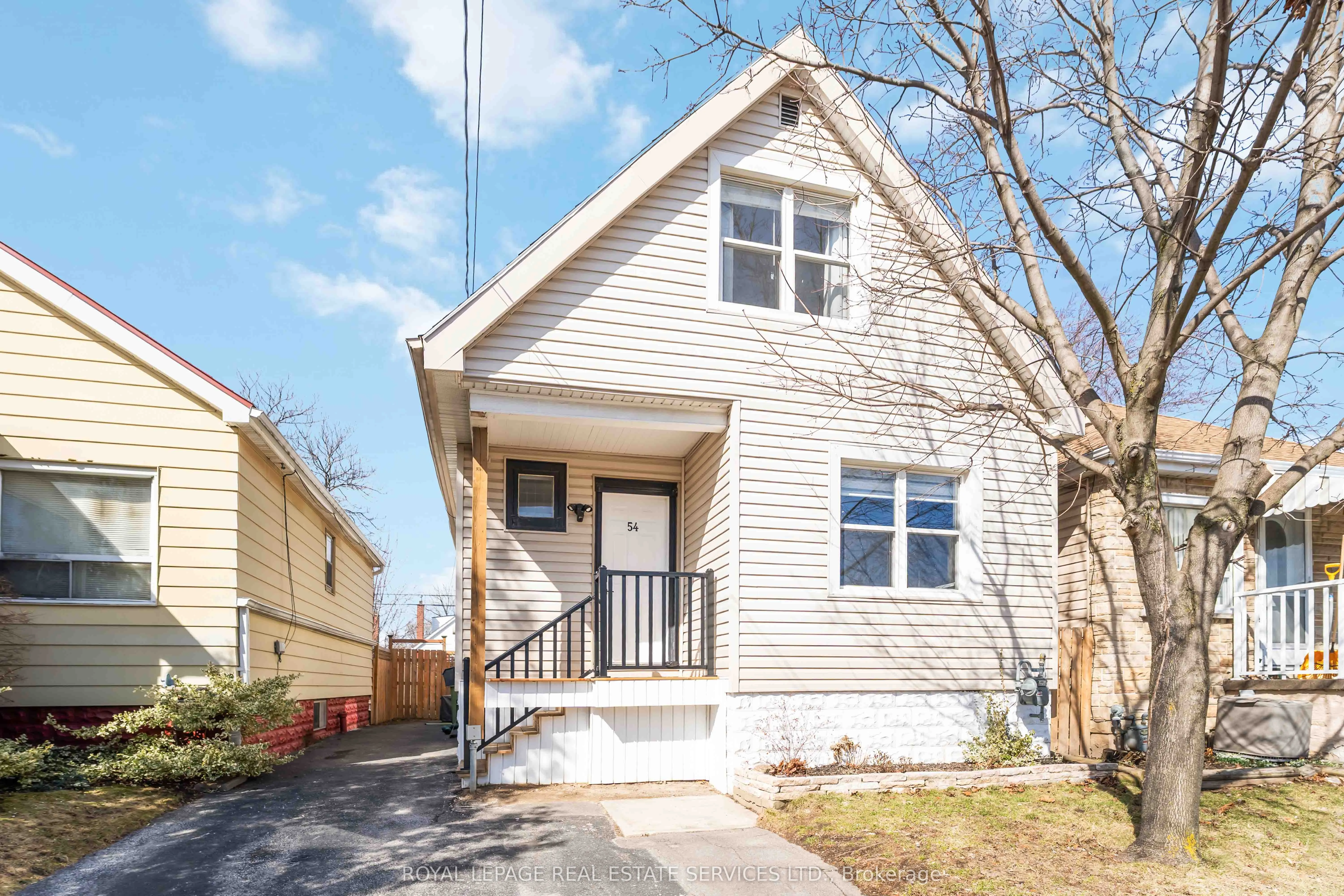 Detached Home For Sale | X12981768