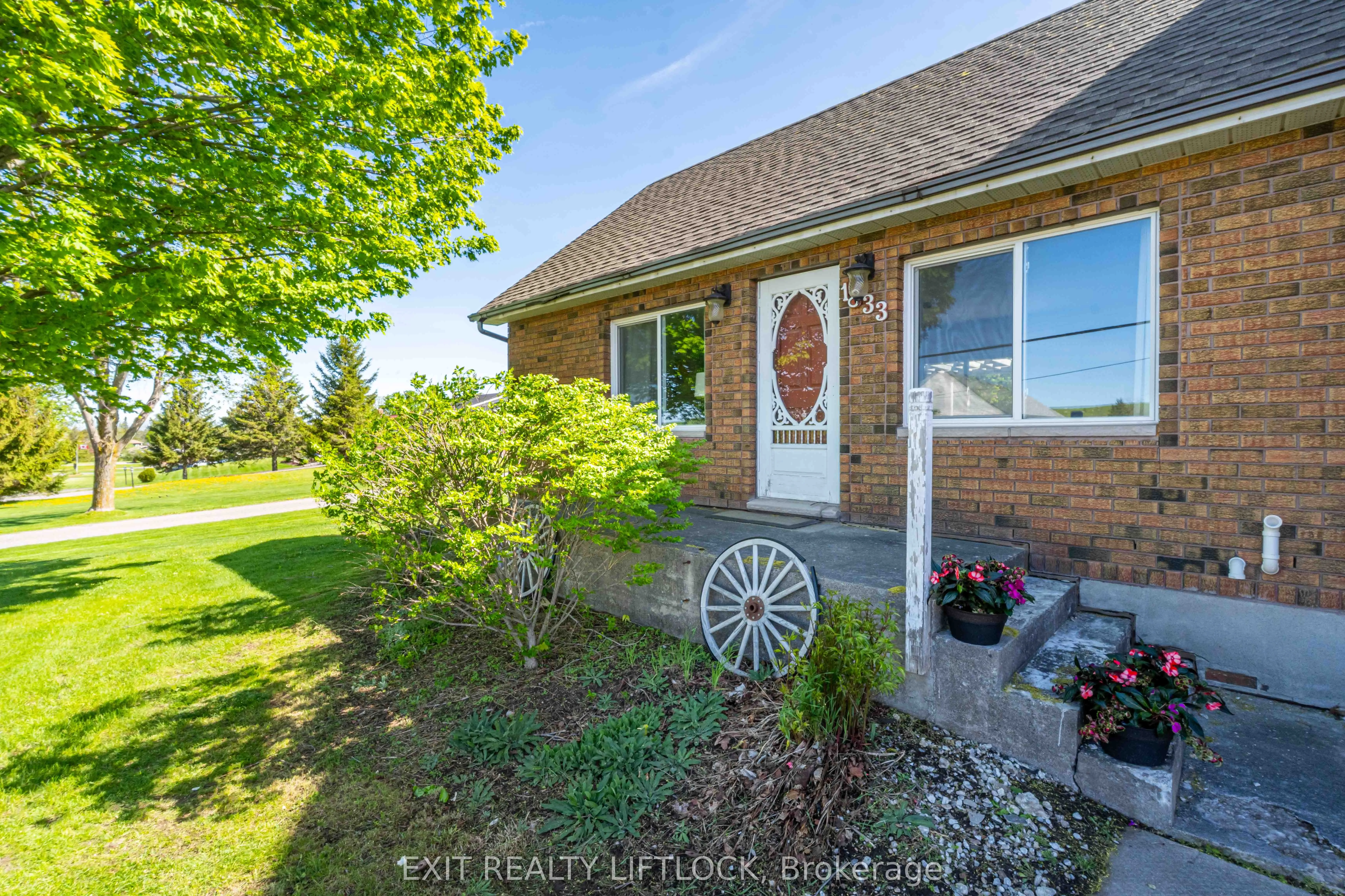 Detached Home For Sale | X12982234