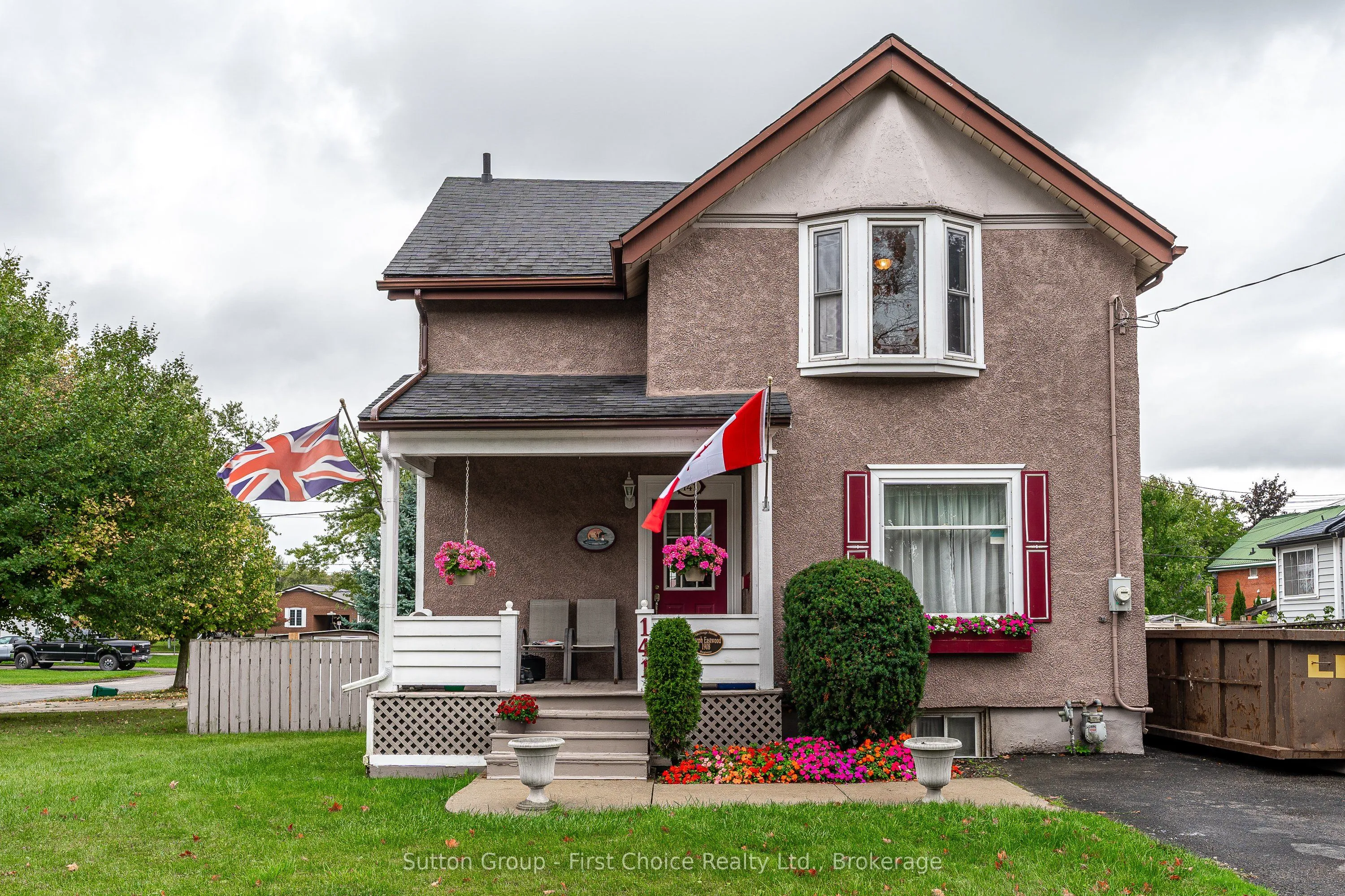Detached Home For Sale | X12983104