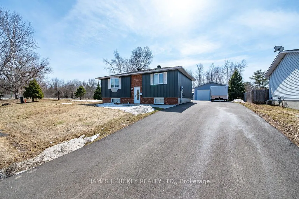Detached Home For Sale | X12983232
