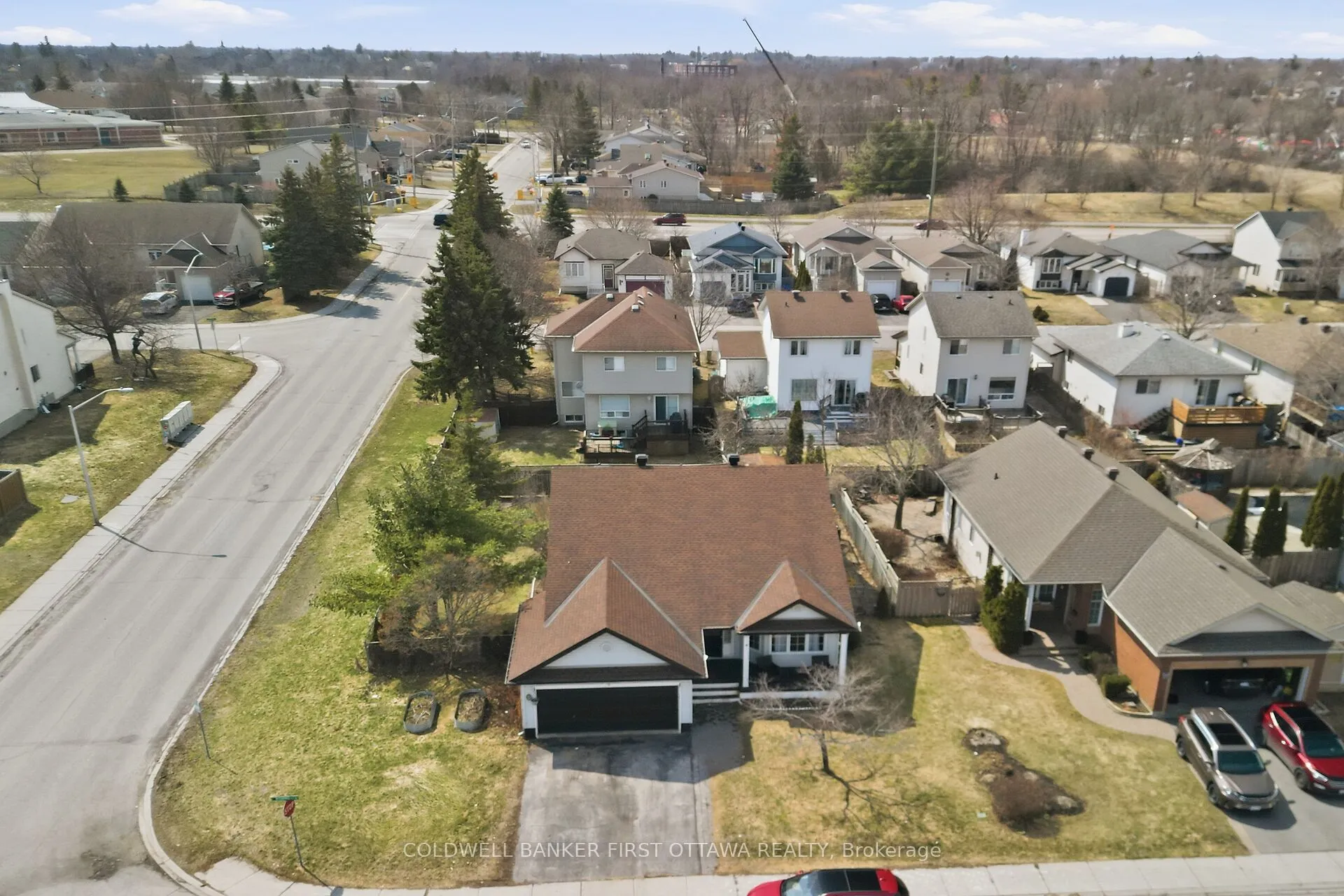 Detached Home For Sale | X12983360