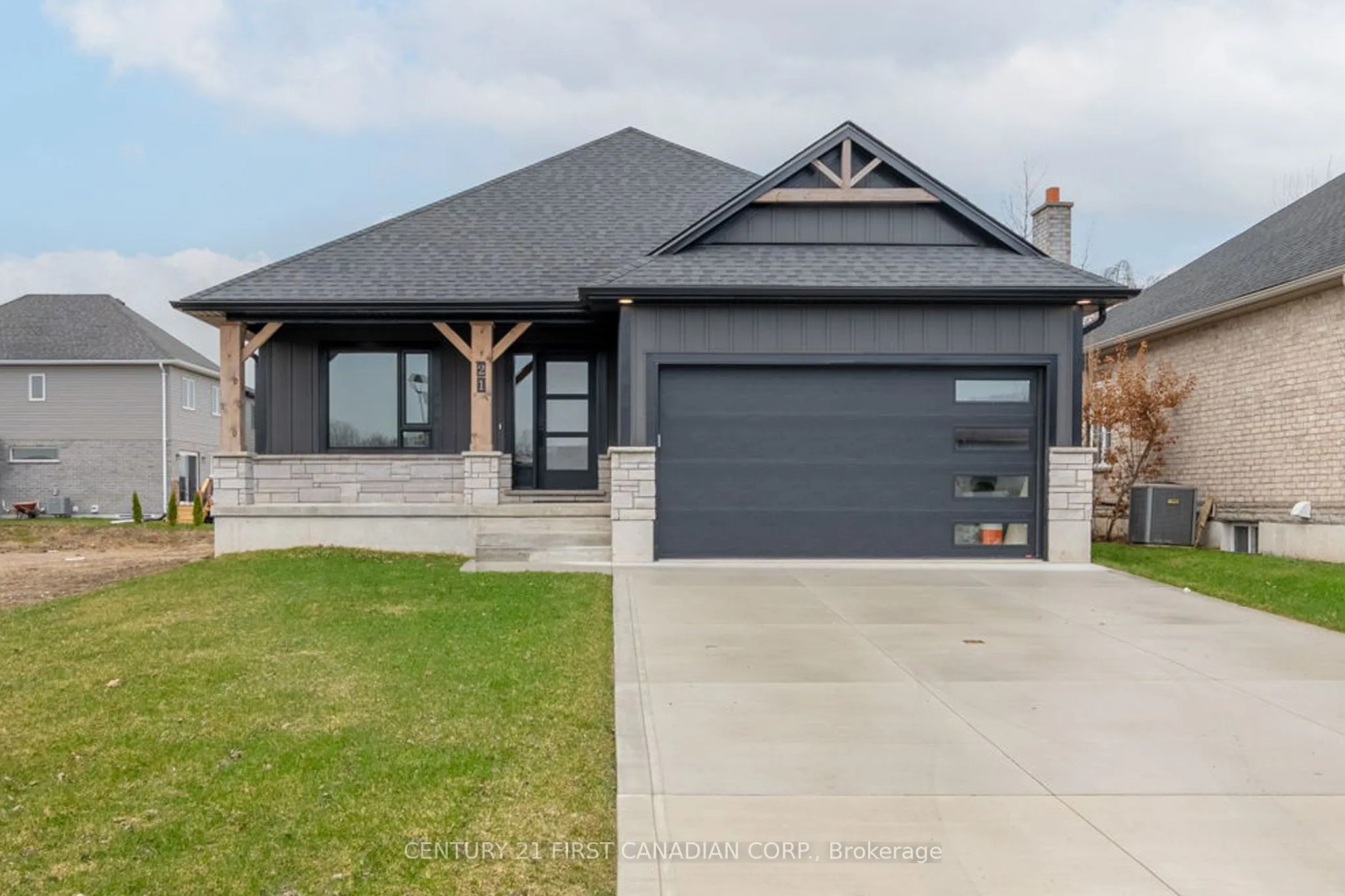 Detached Home For Sale | X12984250