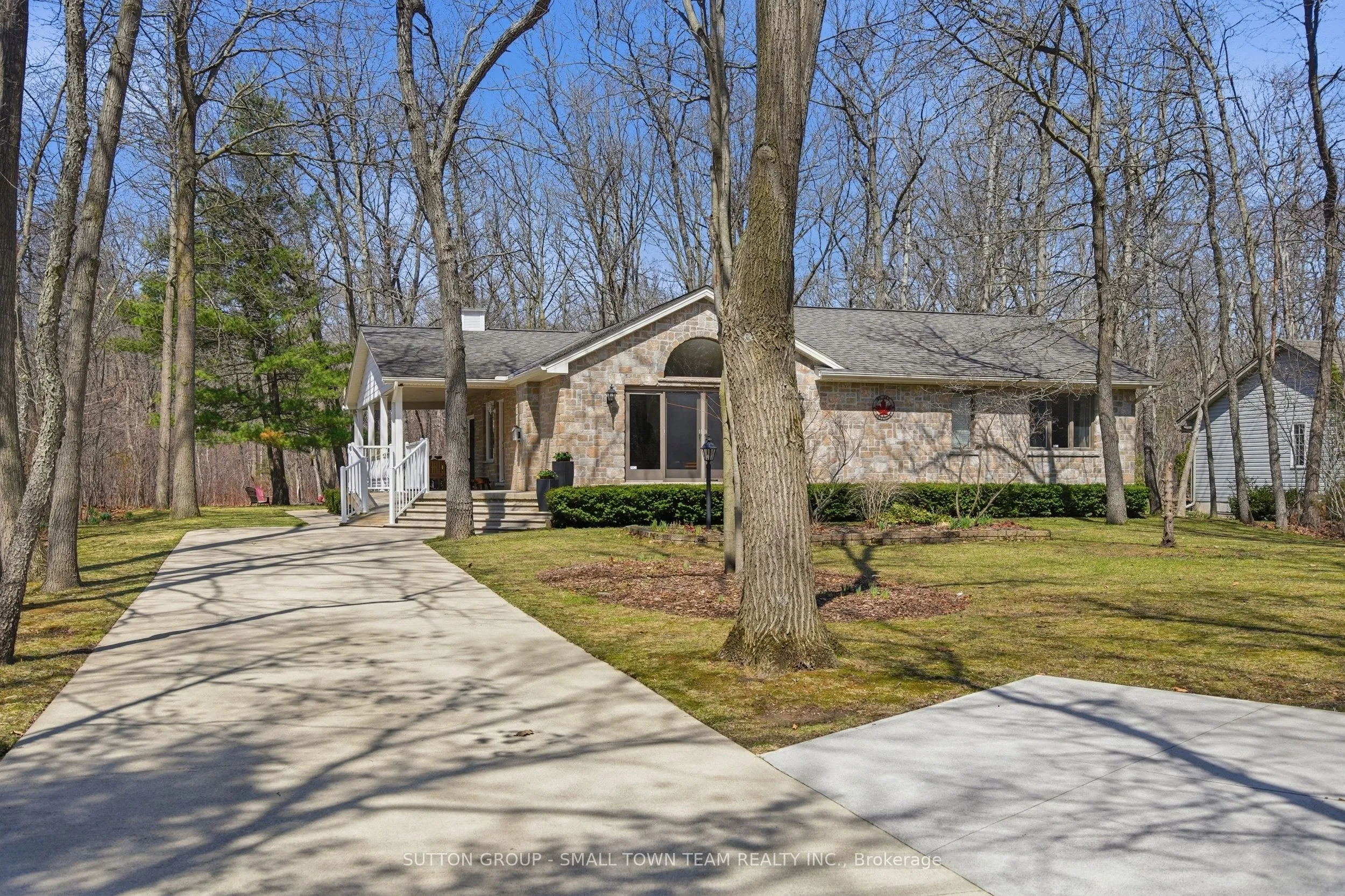 Detached Home For Sale | X12984432