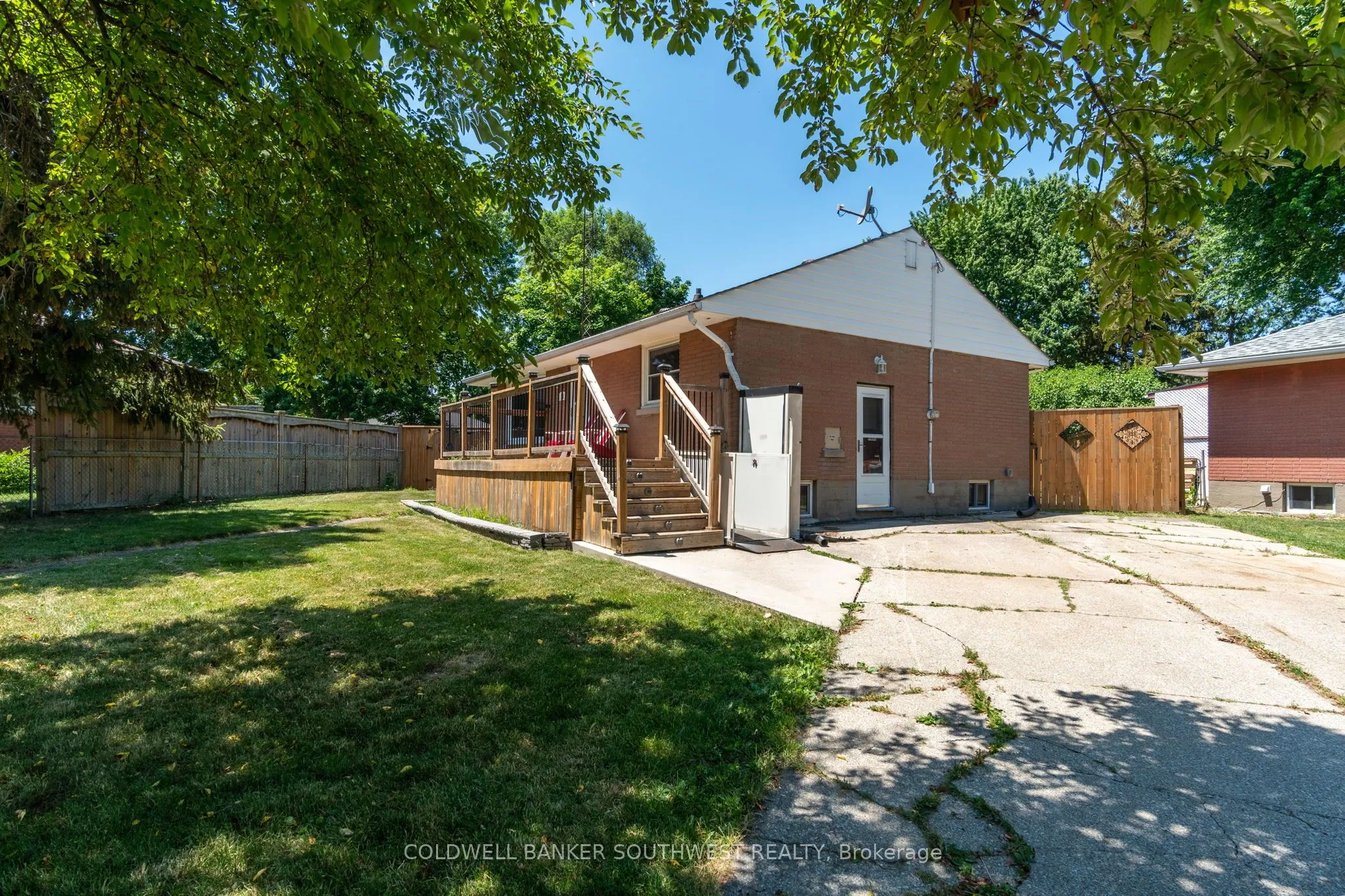 Detached Home For Sale | X12986106