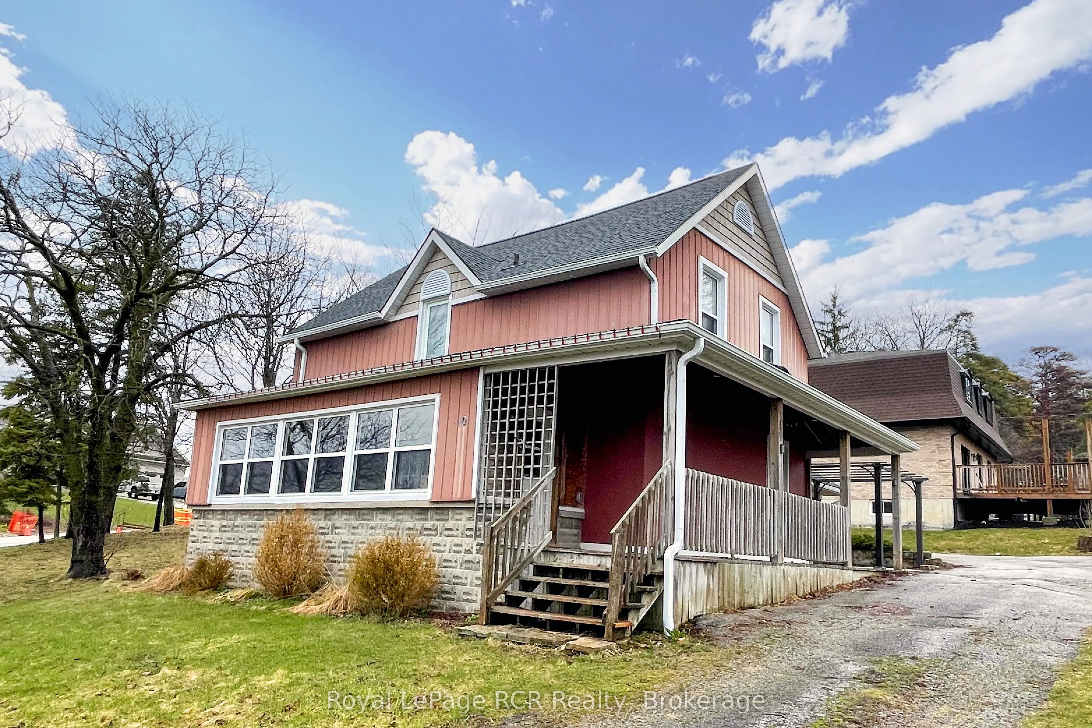Detached Home For Sale | X12989028