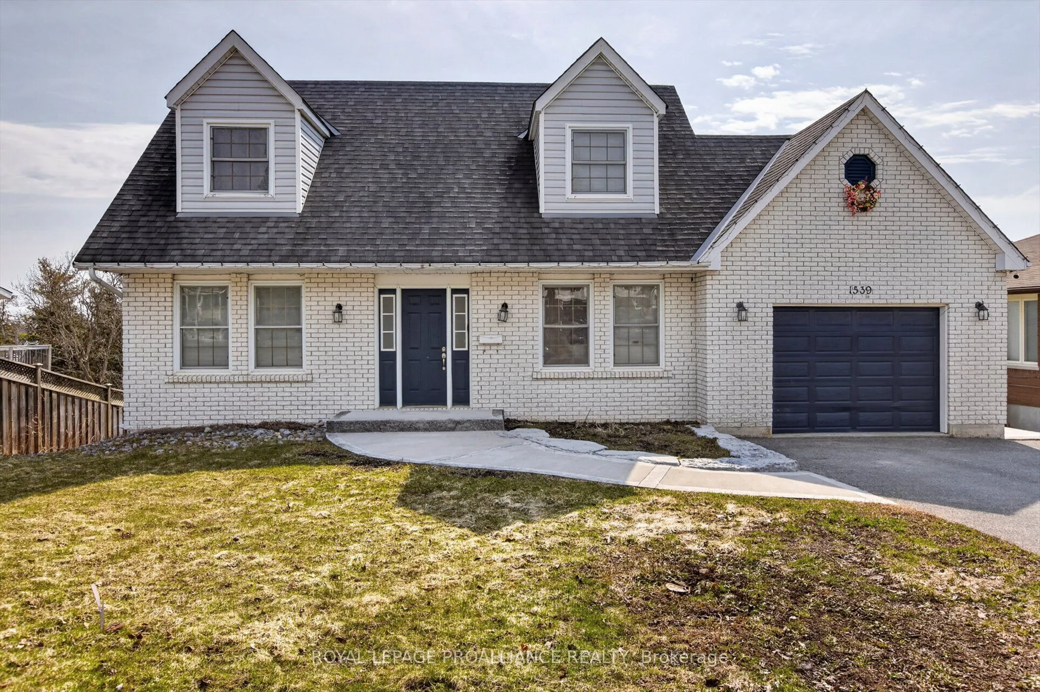 Detached Home For Sale | X12989544