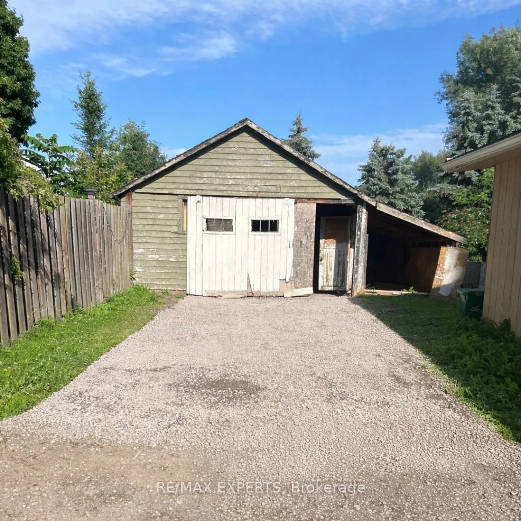Detached Home For Sale | X12989592