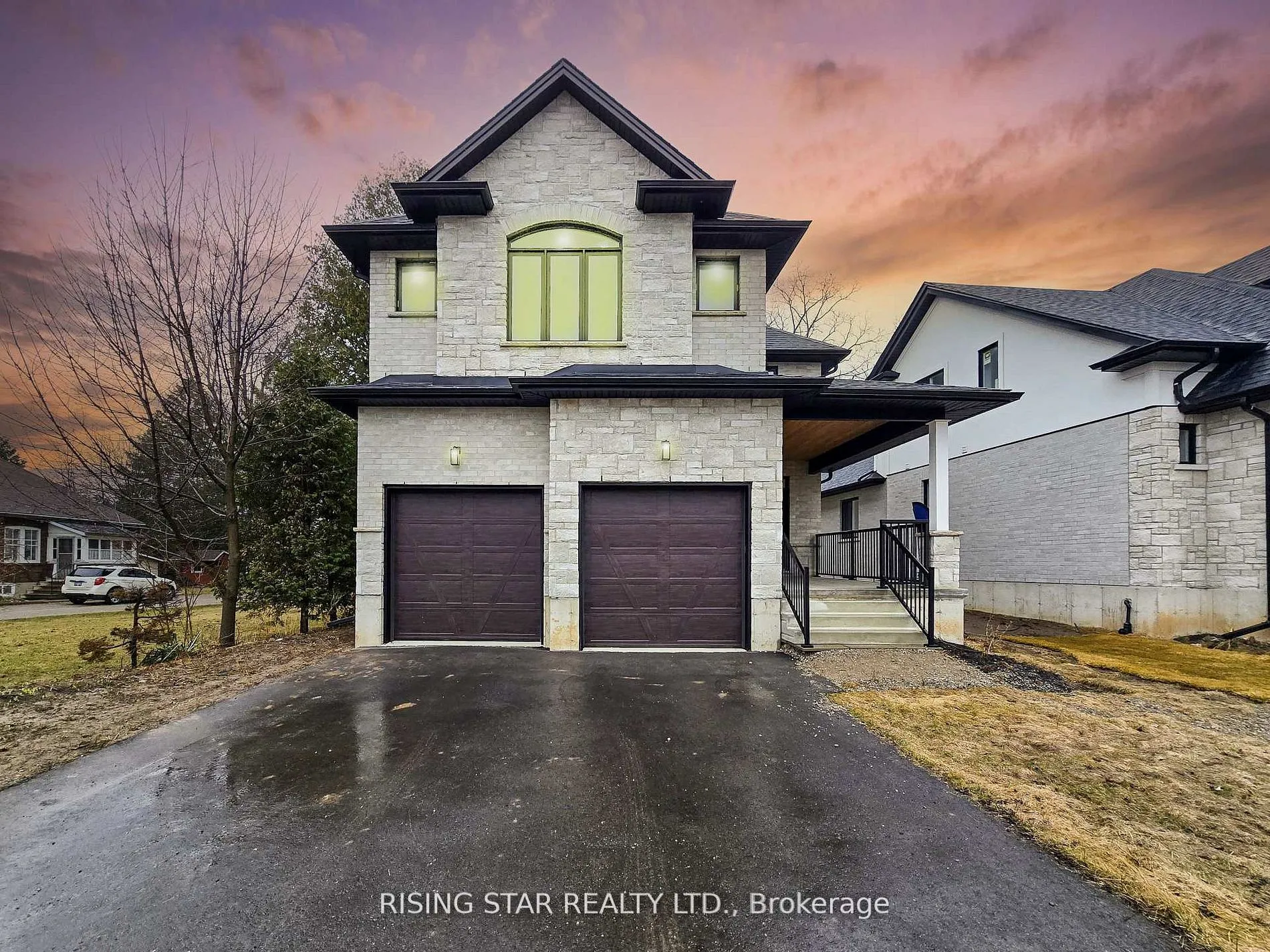 Detached Home For Sale | X12990138