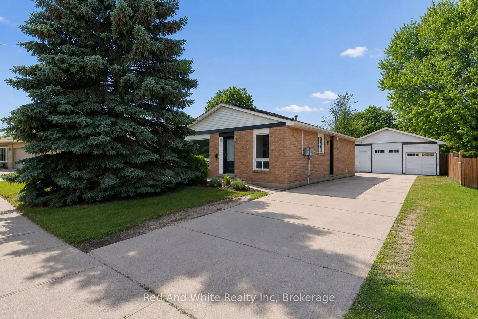 Detached Home For Sale | X12991064