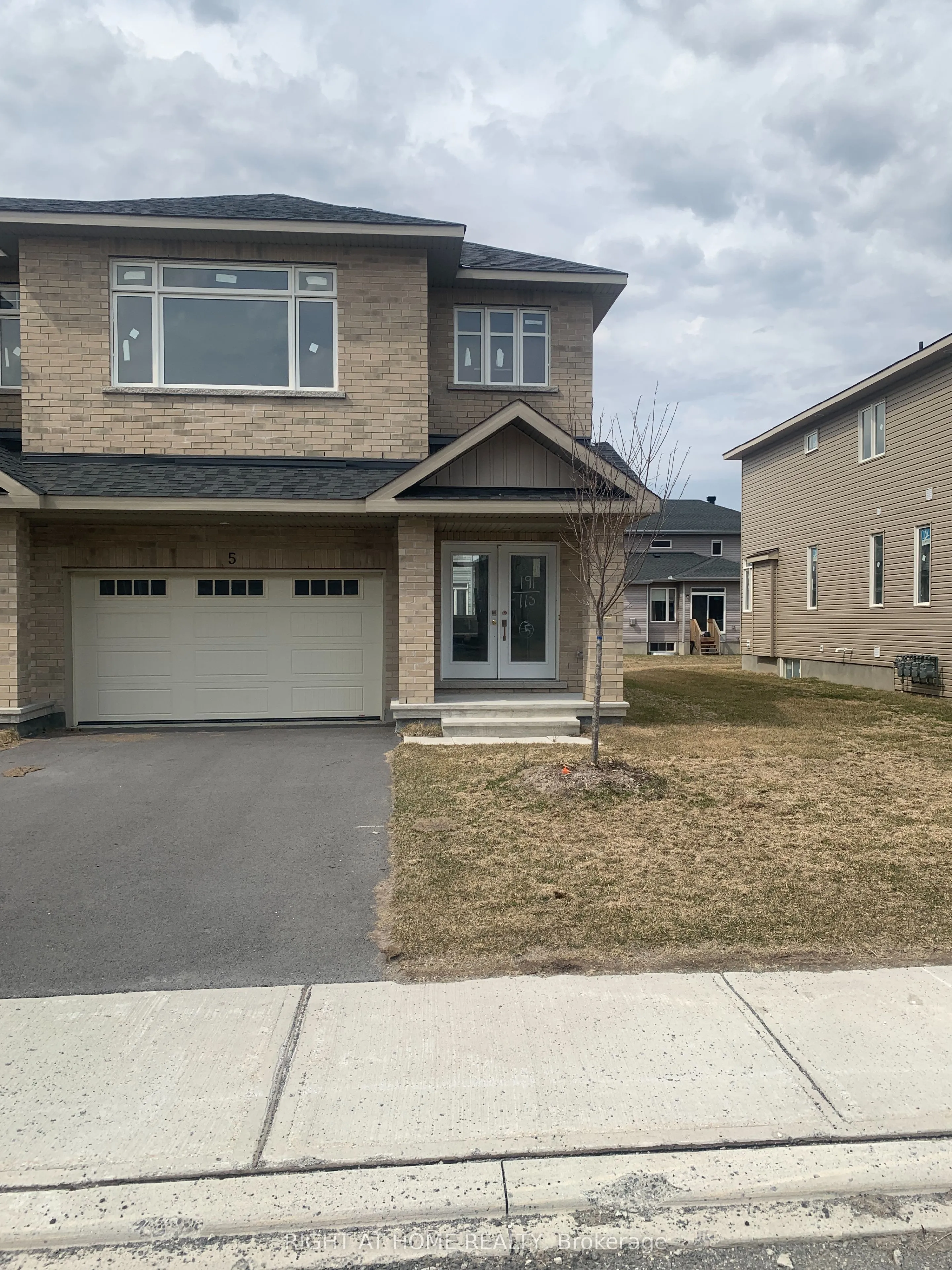 Property For Sale | X12993672