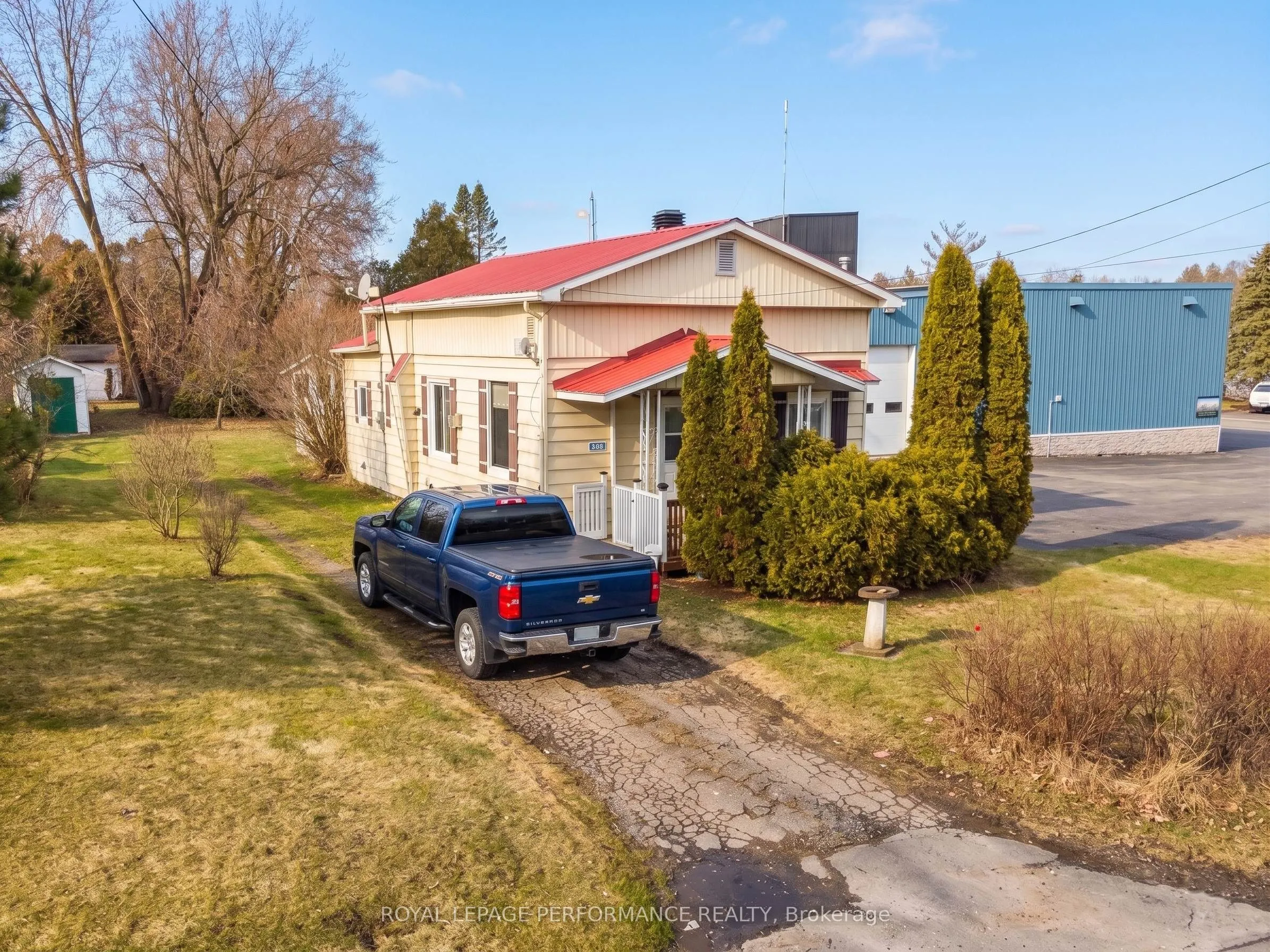 Detached Home For Sale | X13004986