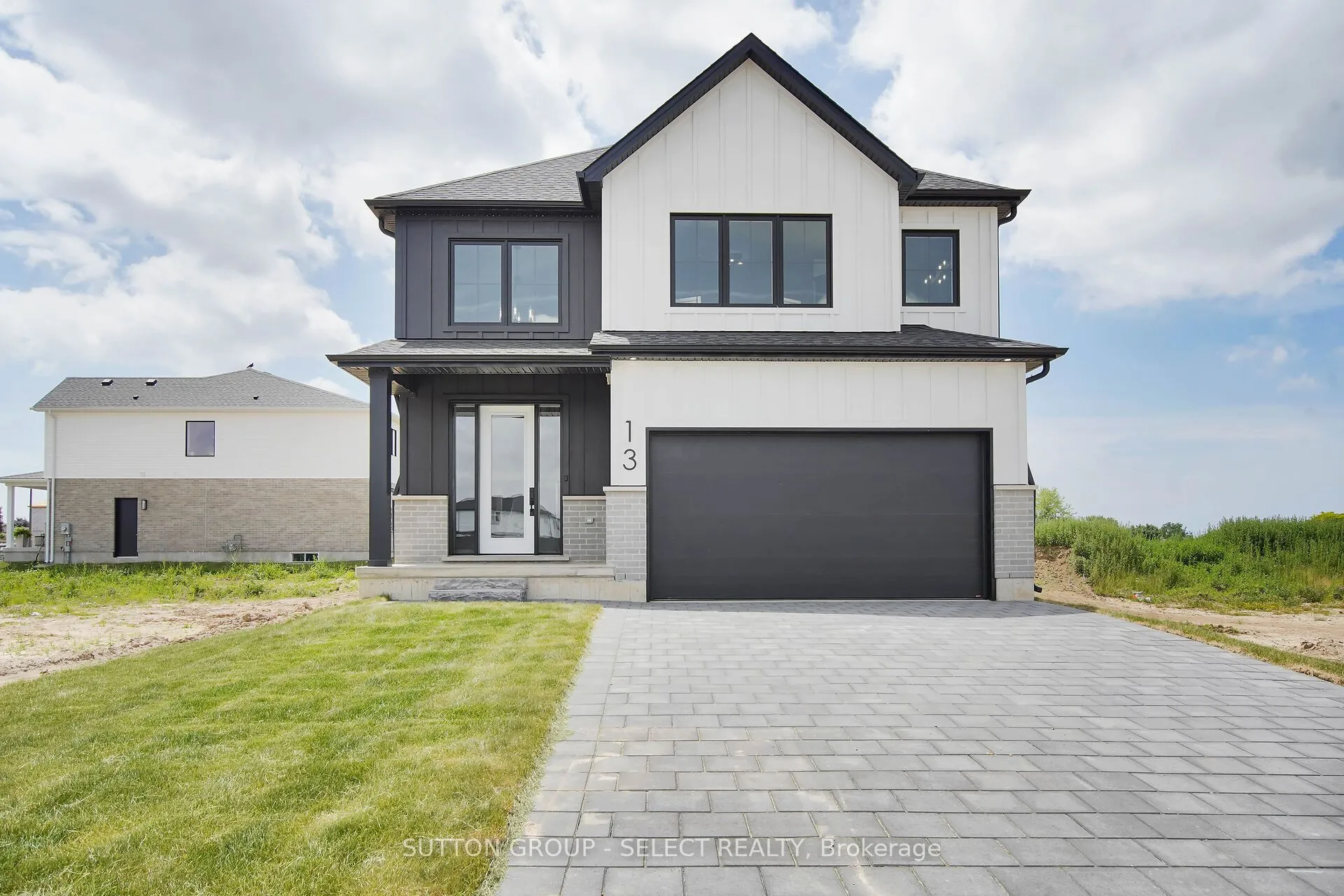Detached Home For Sale | X13011648
