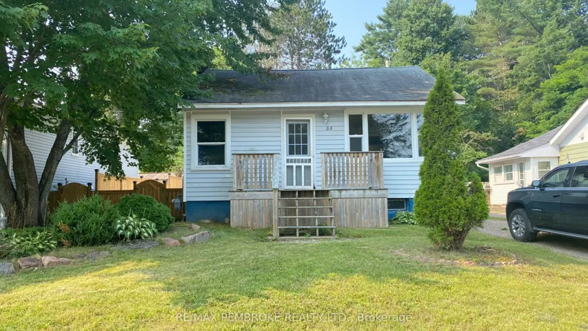 53 Huron Street, Deep River, ON K0J 1P0