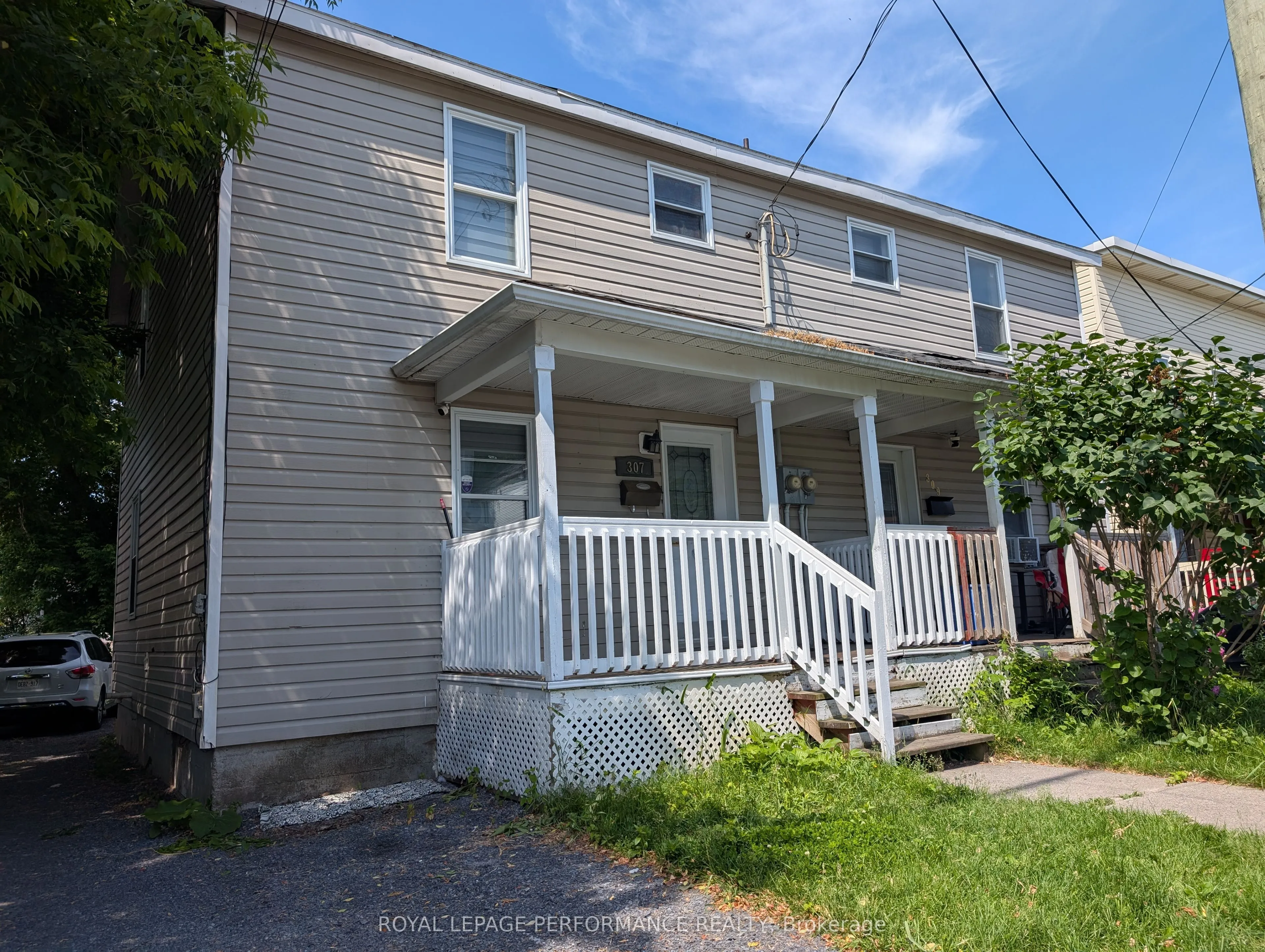 Duplex For Sale | X13022446