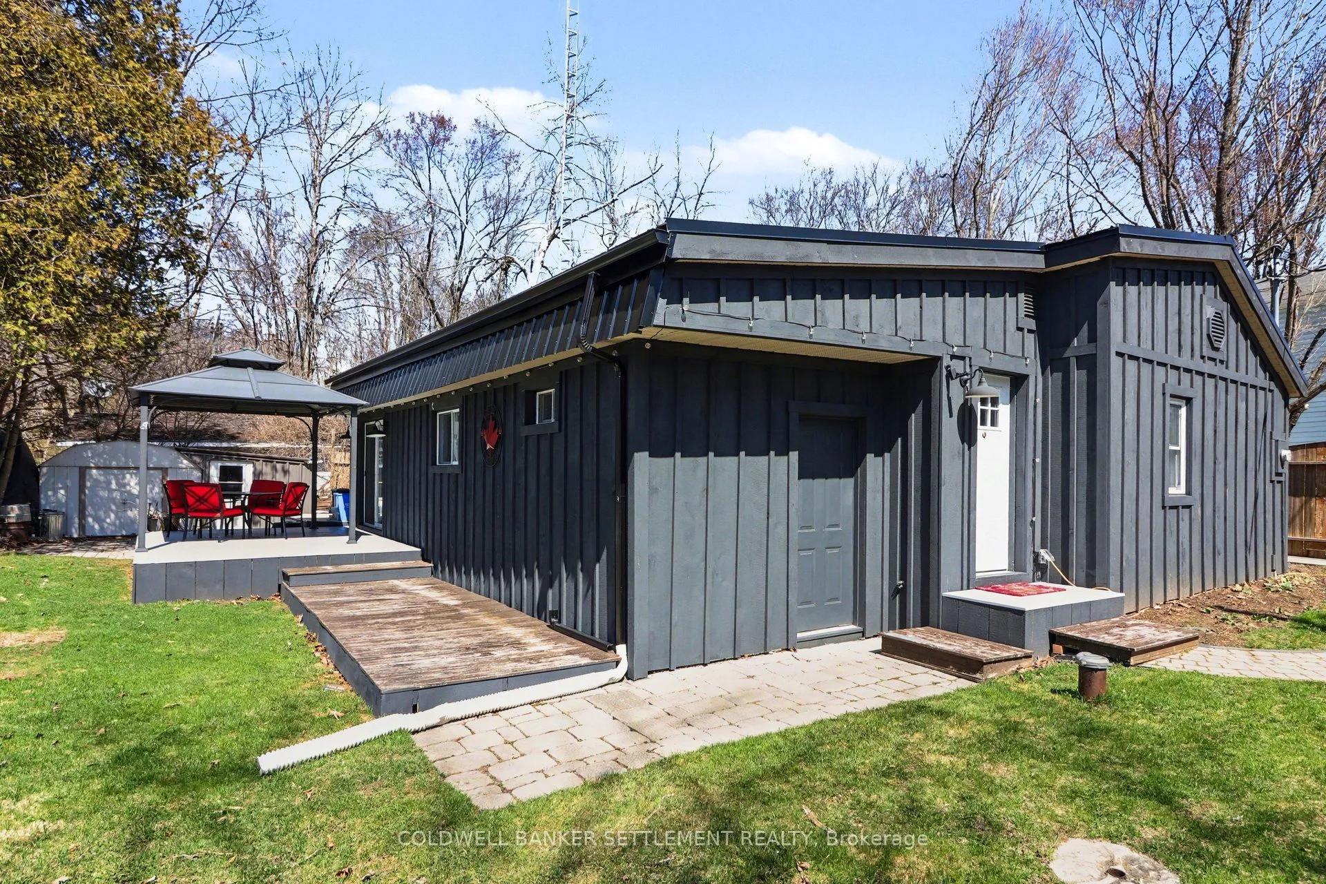 Detached Home For Sale | X13028496