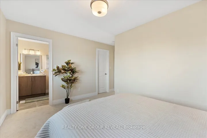12 Harrigan Street, Port Hope, ON L1A 0G6
