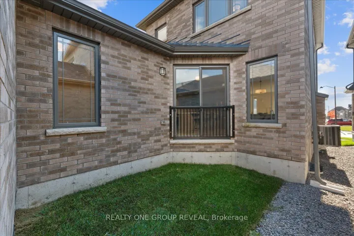 12 Harrigan Street, Port Hope, ON L1A 0G6