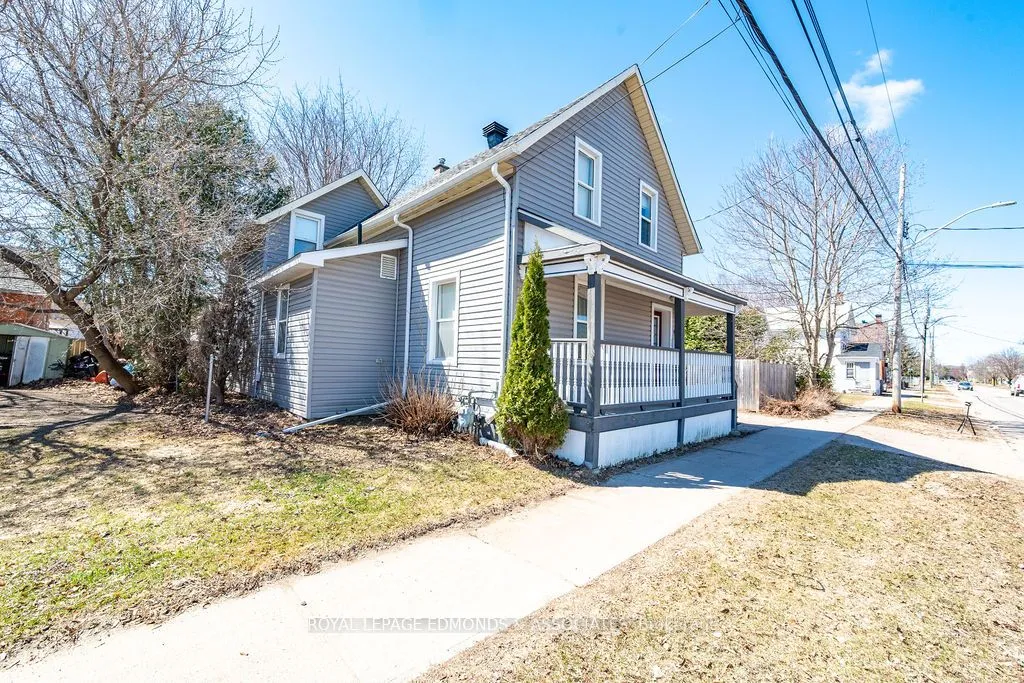 Detached Home For Sale | X13031542