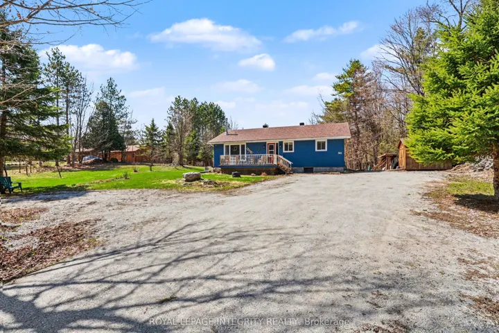 961 11th Concession Road, Lanark Highlands, ON K0G 1M0