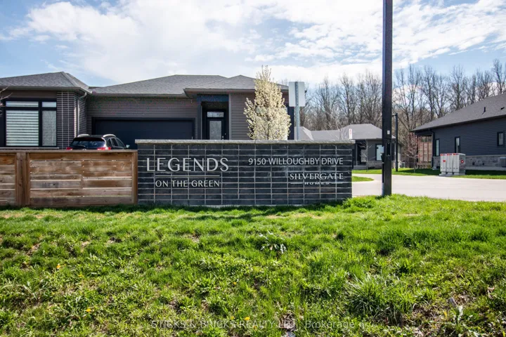 Award winning "Legends on the Green" Community