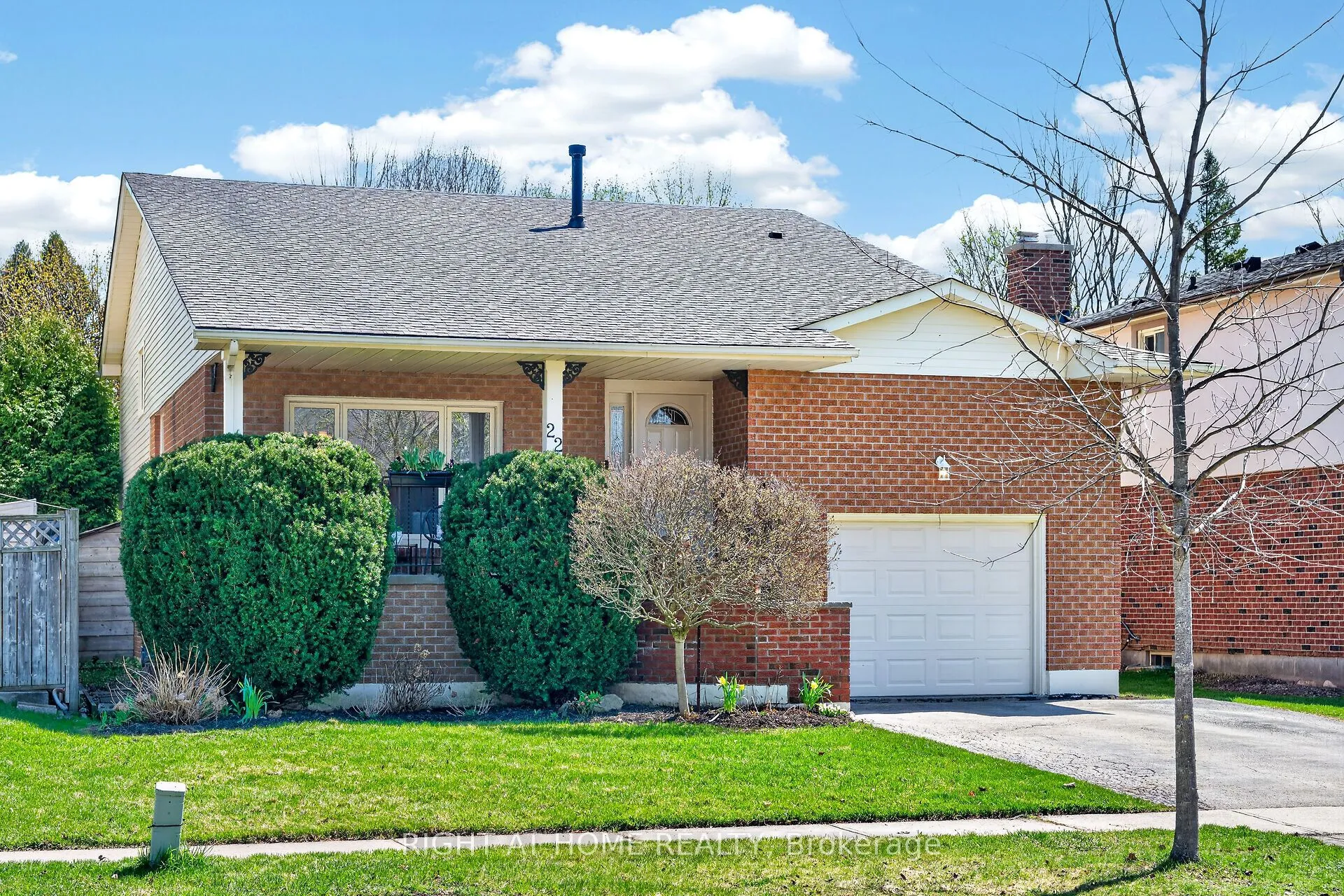 Detached Home For Sale | X13039256