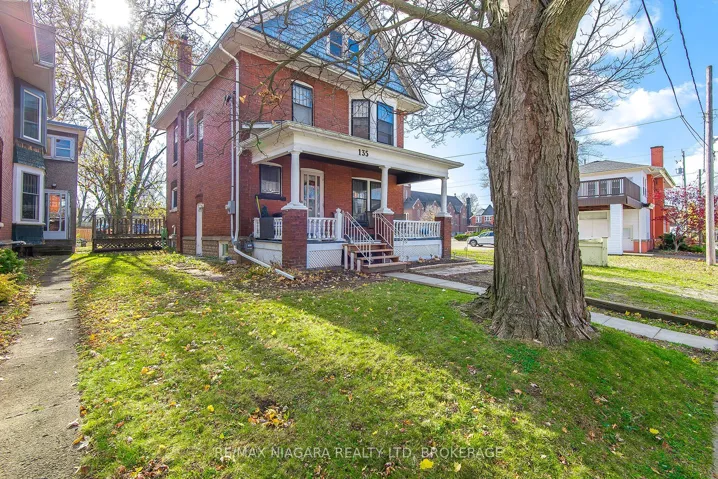 135  Young  Street, Welland, ON L3B 4C7