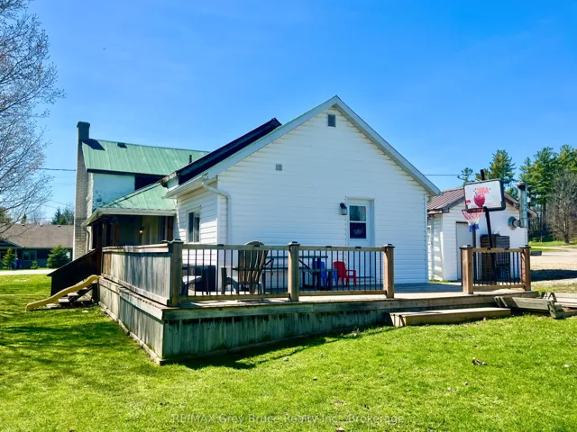 141 Yonge Street N, Arran-elderslie, ON N0H 2N0