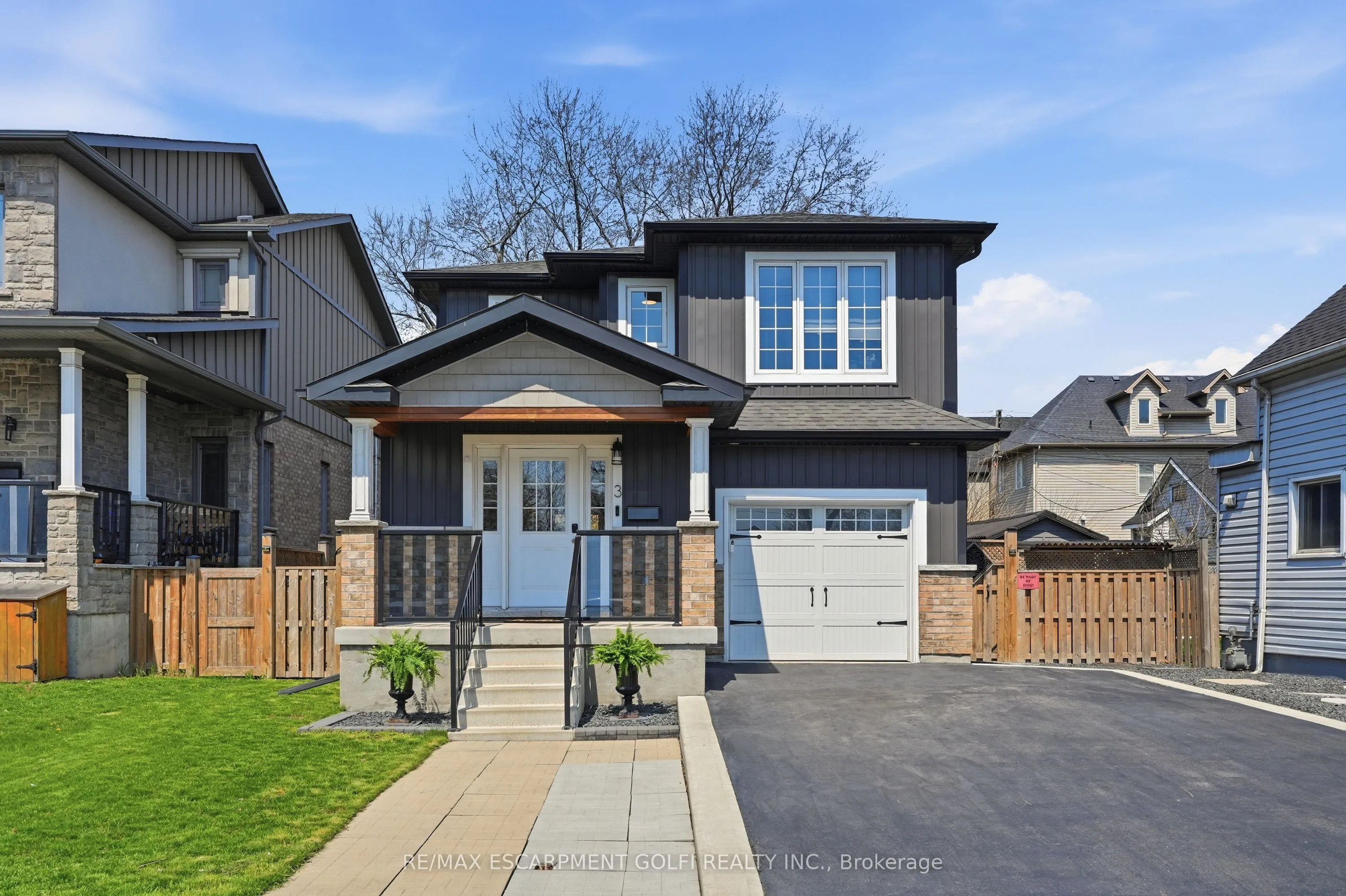 Detached Home For Sale | X13059016