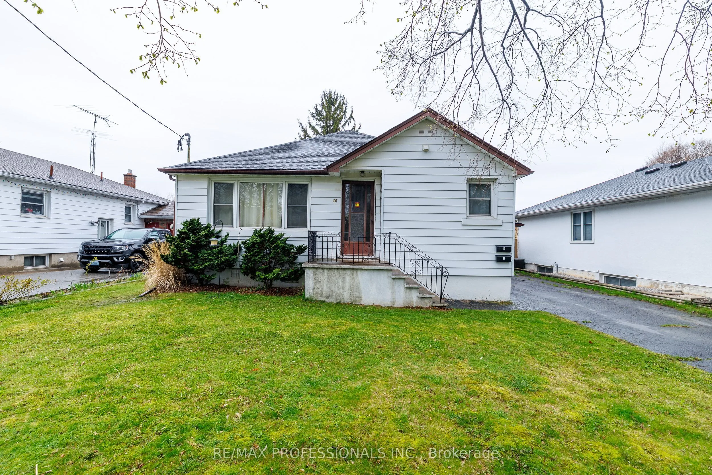 Detached Home For Lease | X13062912