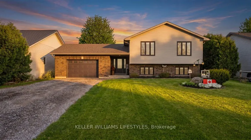 29 Wellington Street, Newbury, ON N0L 1Z0
