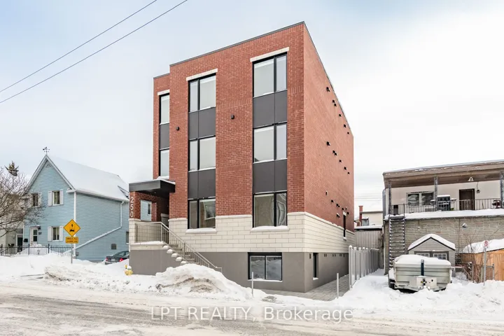 250 Shakespeare Street 1, Vanier And Kingsview Park, ON K1L 5M6